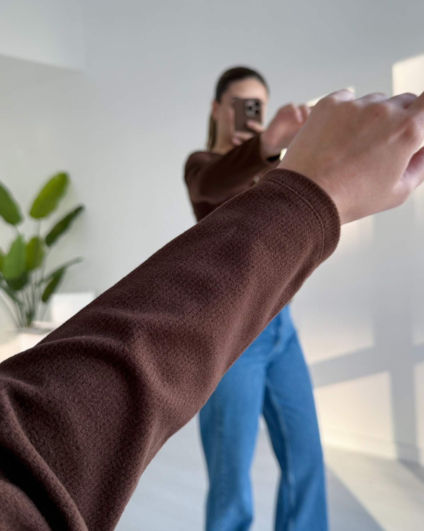 Yanı Büzgülü Soft Dokulu Bluz - Kahve