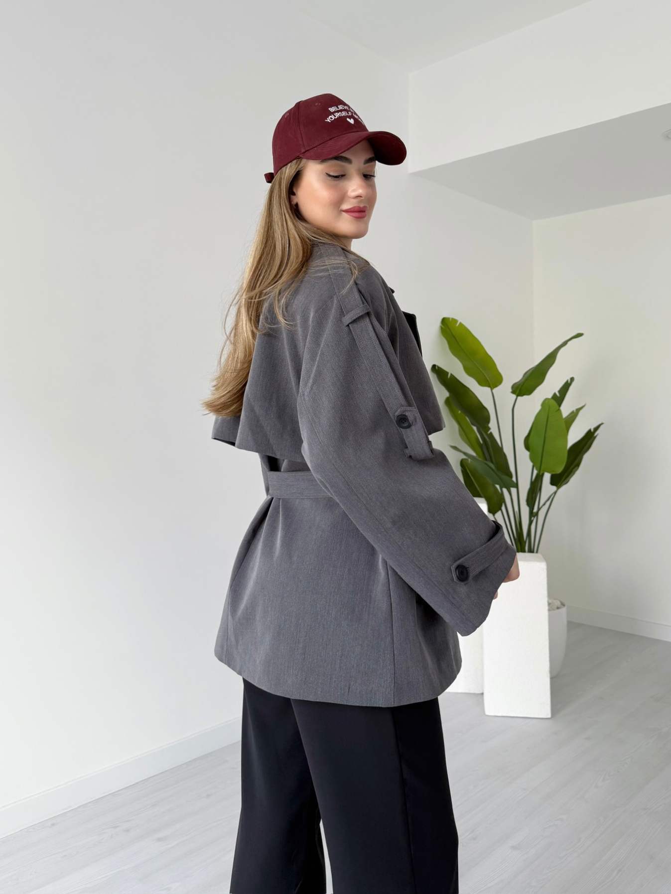 Oversize Kuşaklı Antrasit Trençkot