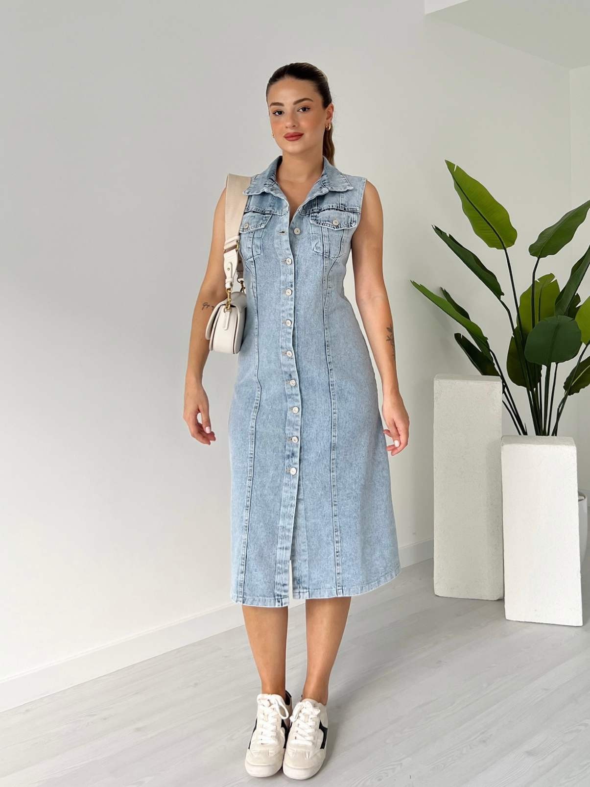 Sıfır Kol Önü Düğmeli Denim Elbise - Kar Yıkama