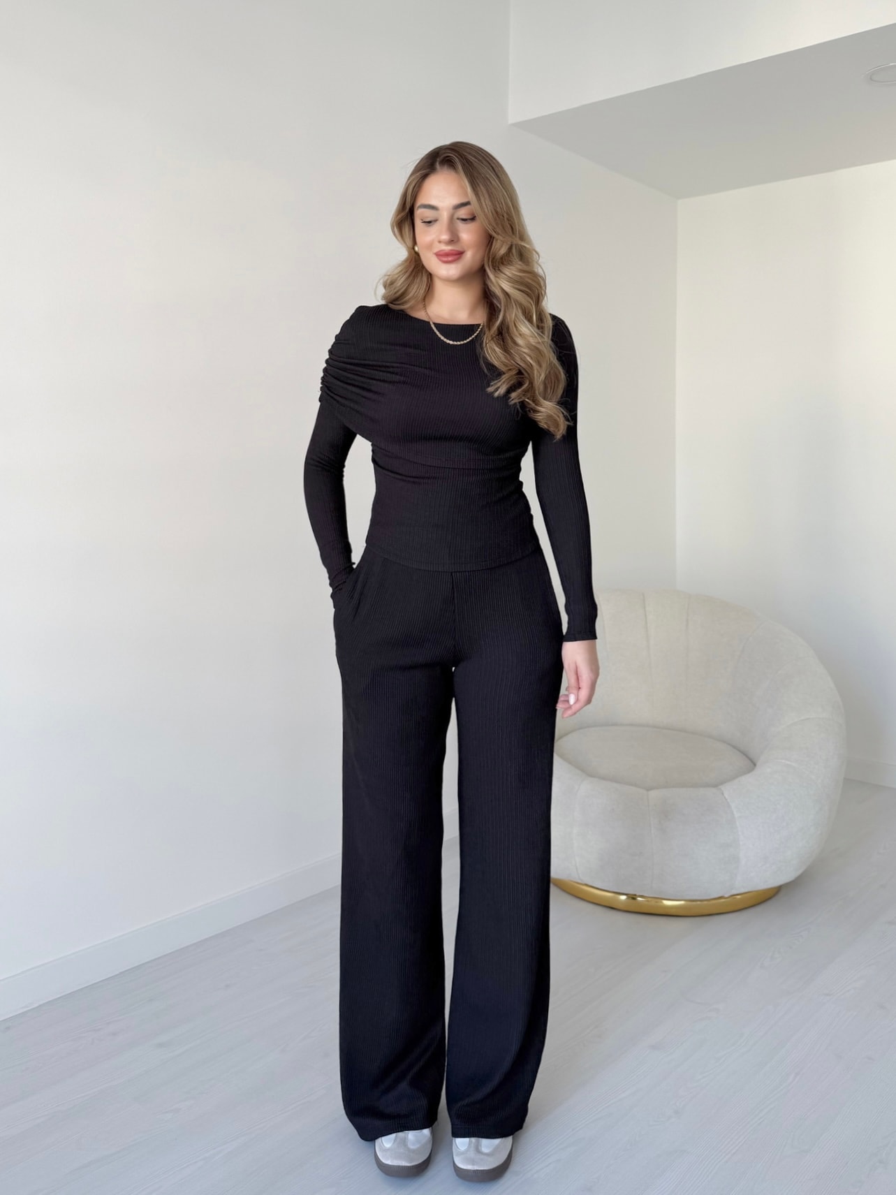 Omuz Detaylı İkili Takım - Siyah