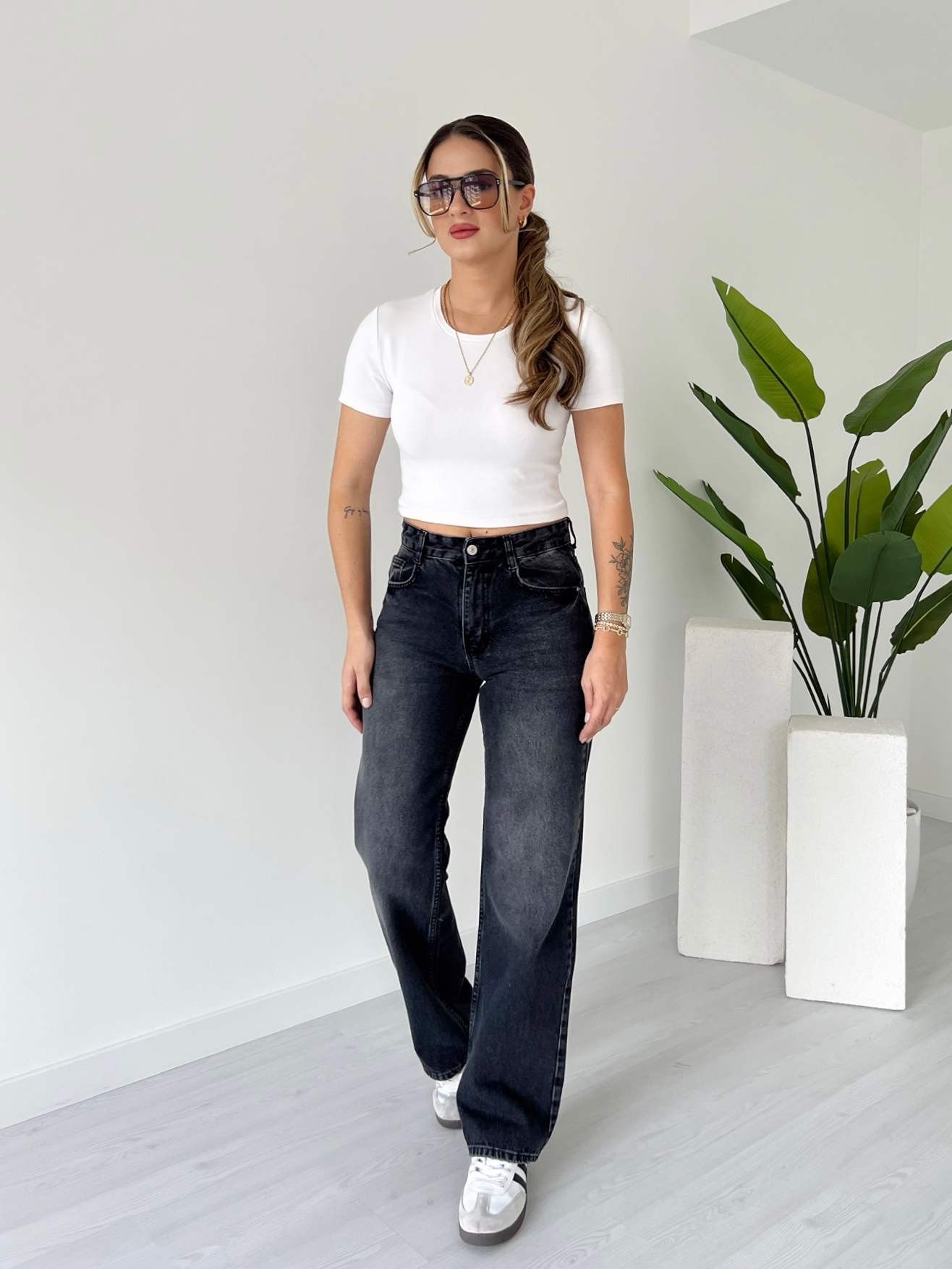 Wide Leg Jean