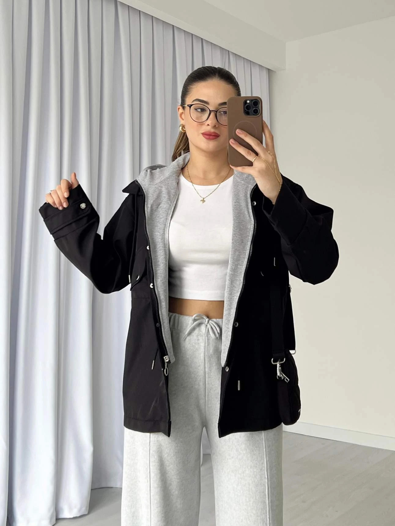 Kapüşon Detaylı Yağmurluk