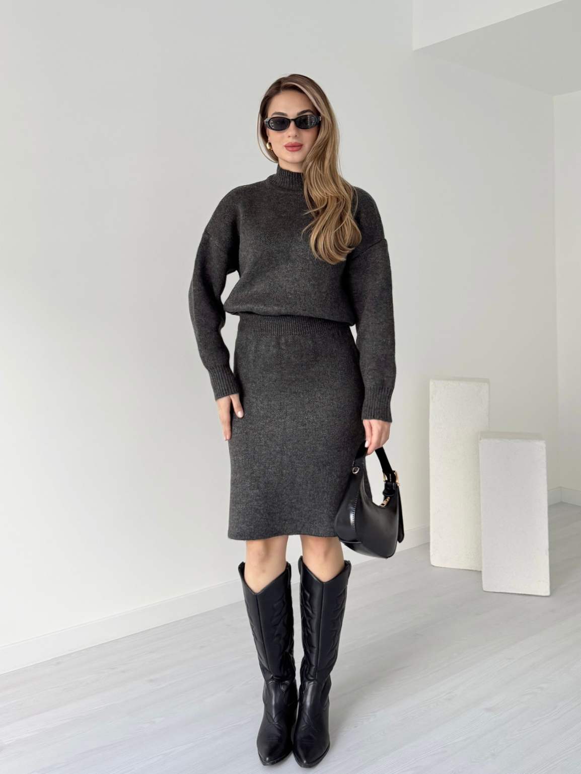 Midi Etekli Yarım Balıkçı Triko Takım