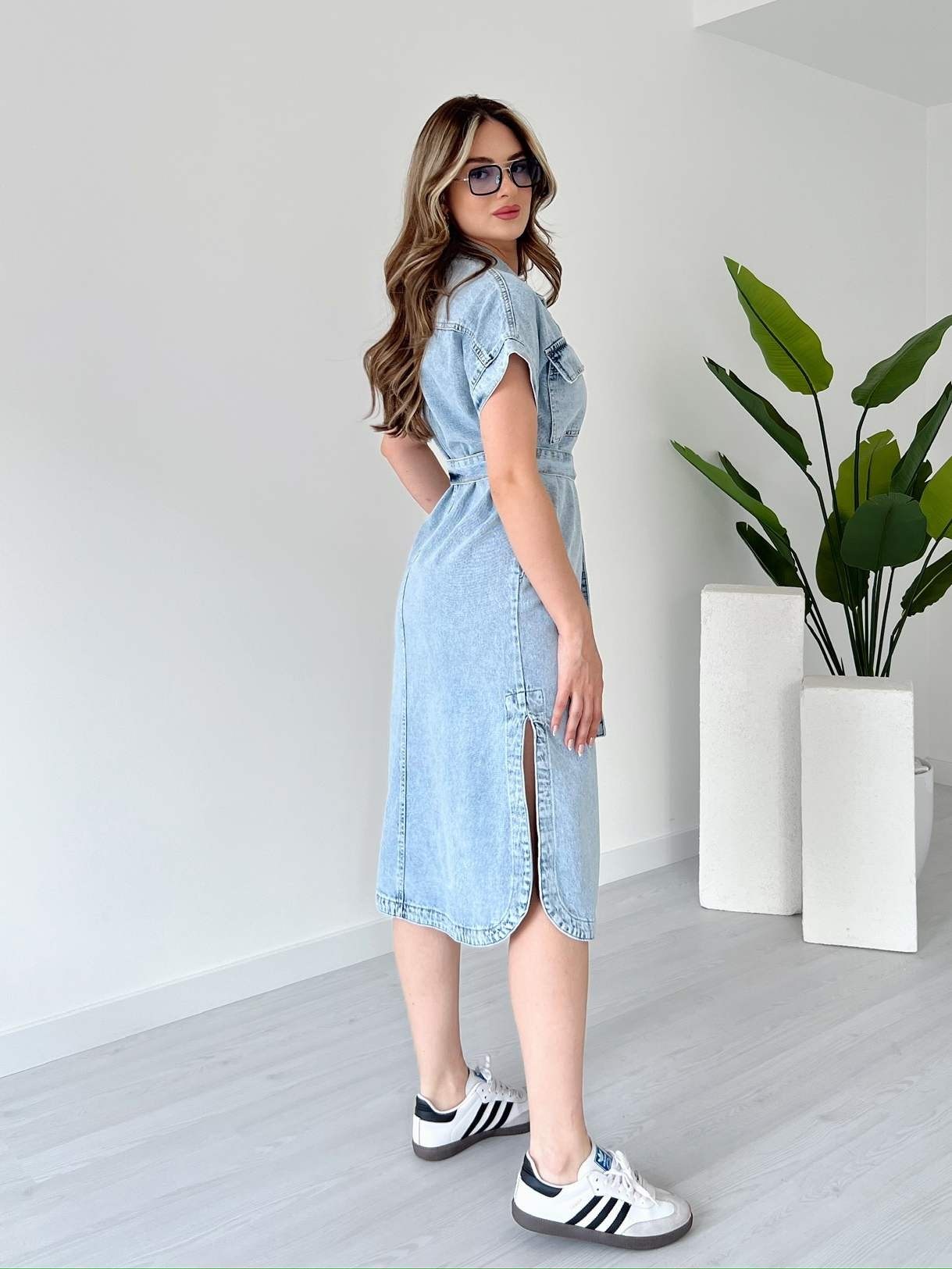 Kar Yıkama Çıtçıtlı Midi Denim Elbise - Kar Yıkama