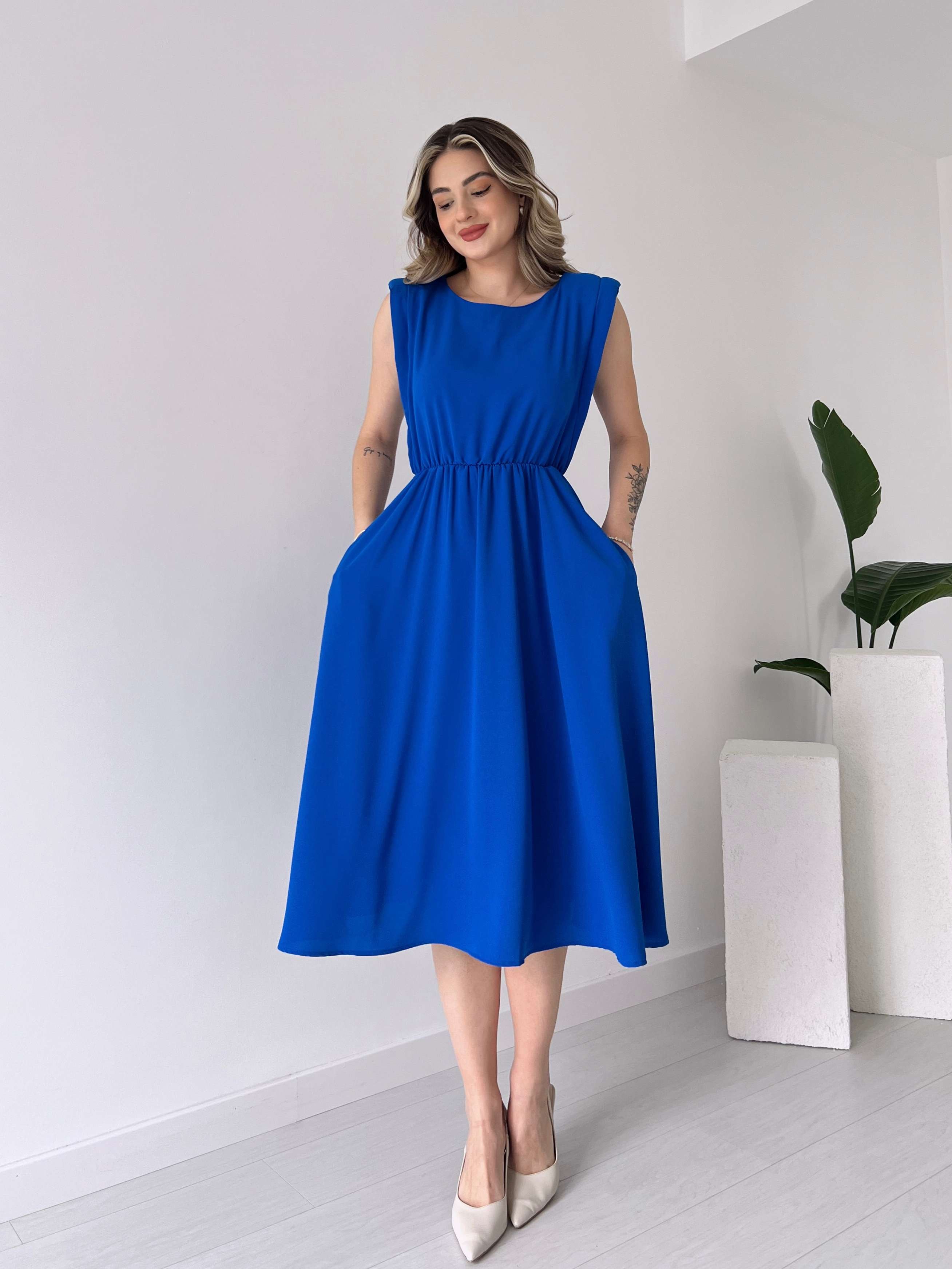 Omuz Vatkalı NAOMI Elbise - Mavi