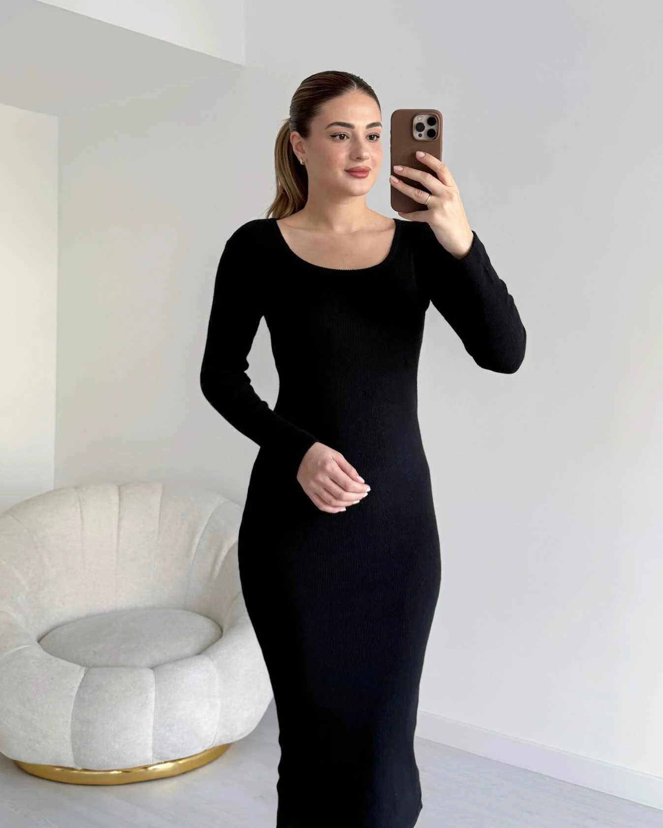 U Yaka Yumoş Basic Elbise