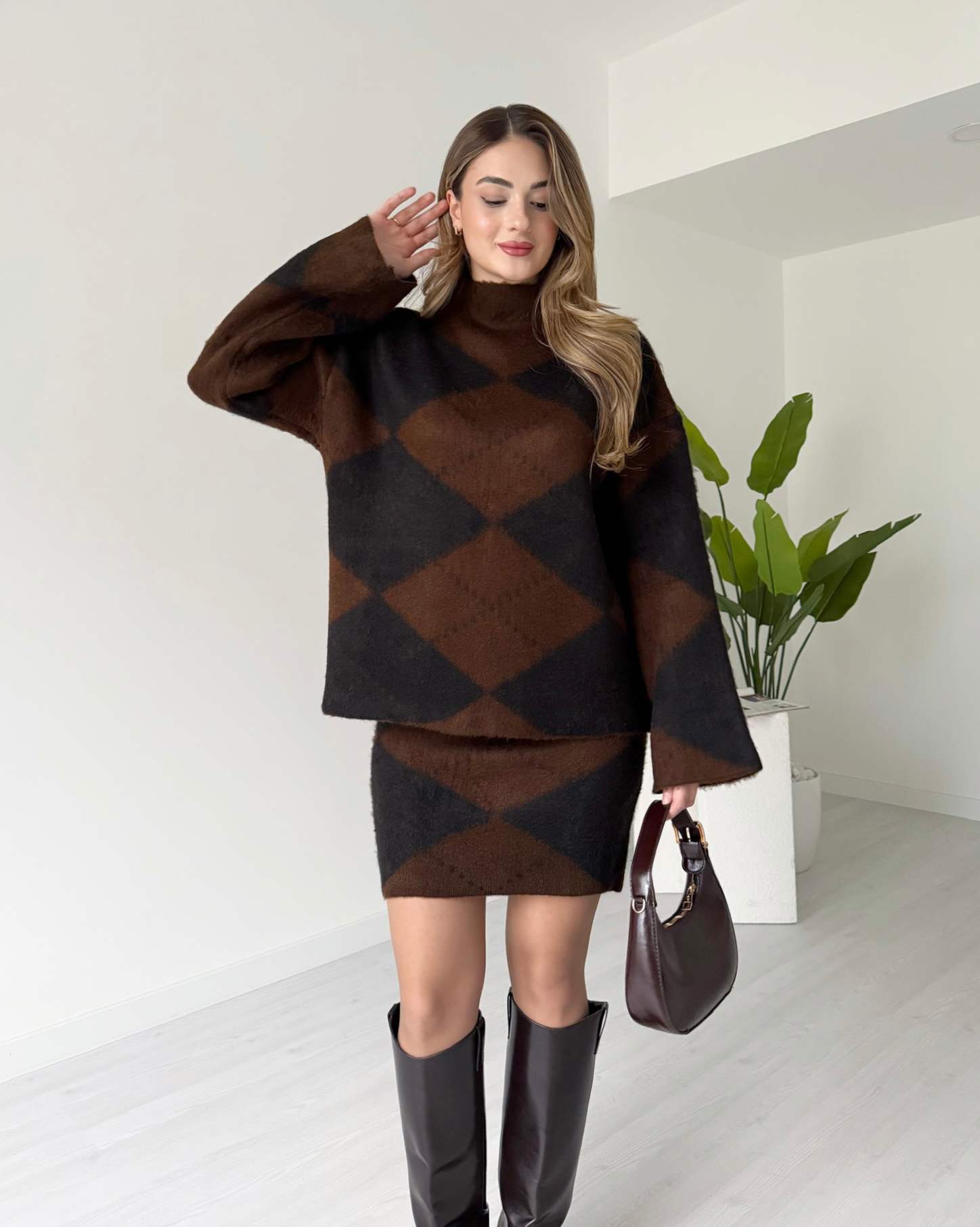 Etekli Triko Takım - Kahve