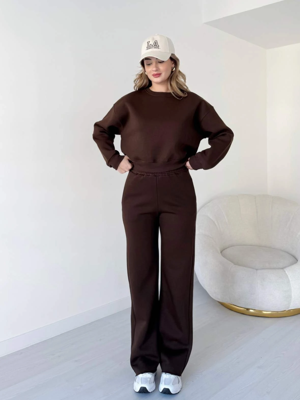 Kesik Paça Üç İplik Eşofman Takımı