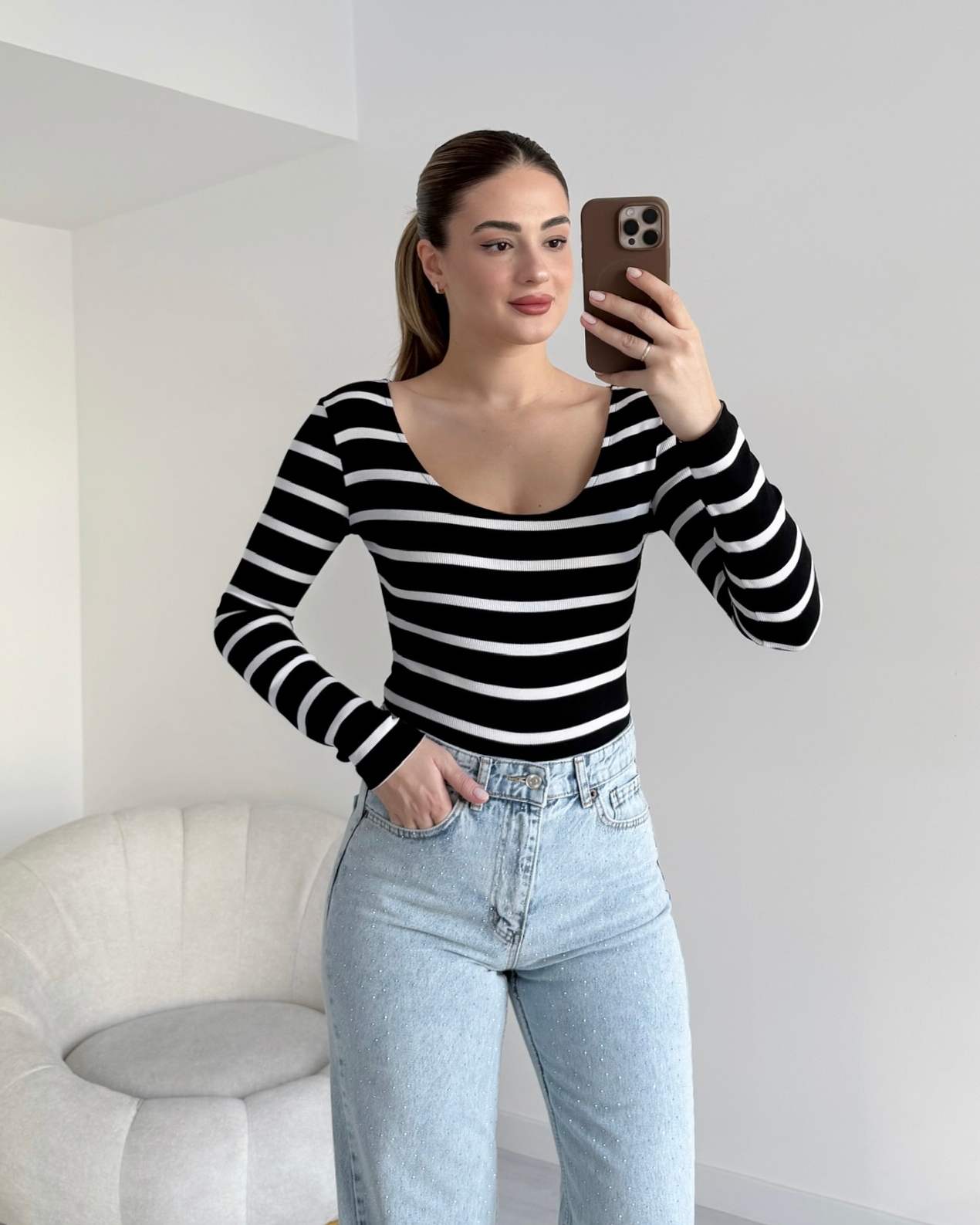 U Yaka Fitilli Bluz - Siyah-Beyaz