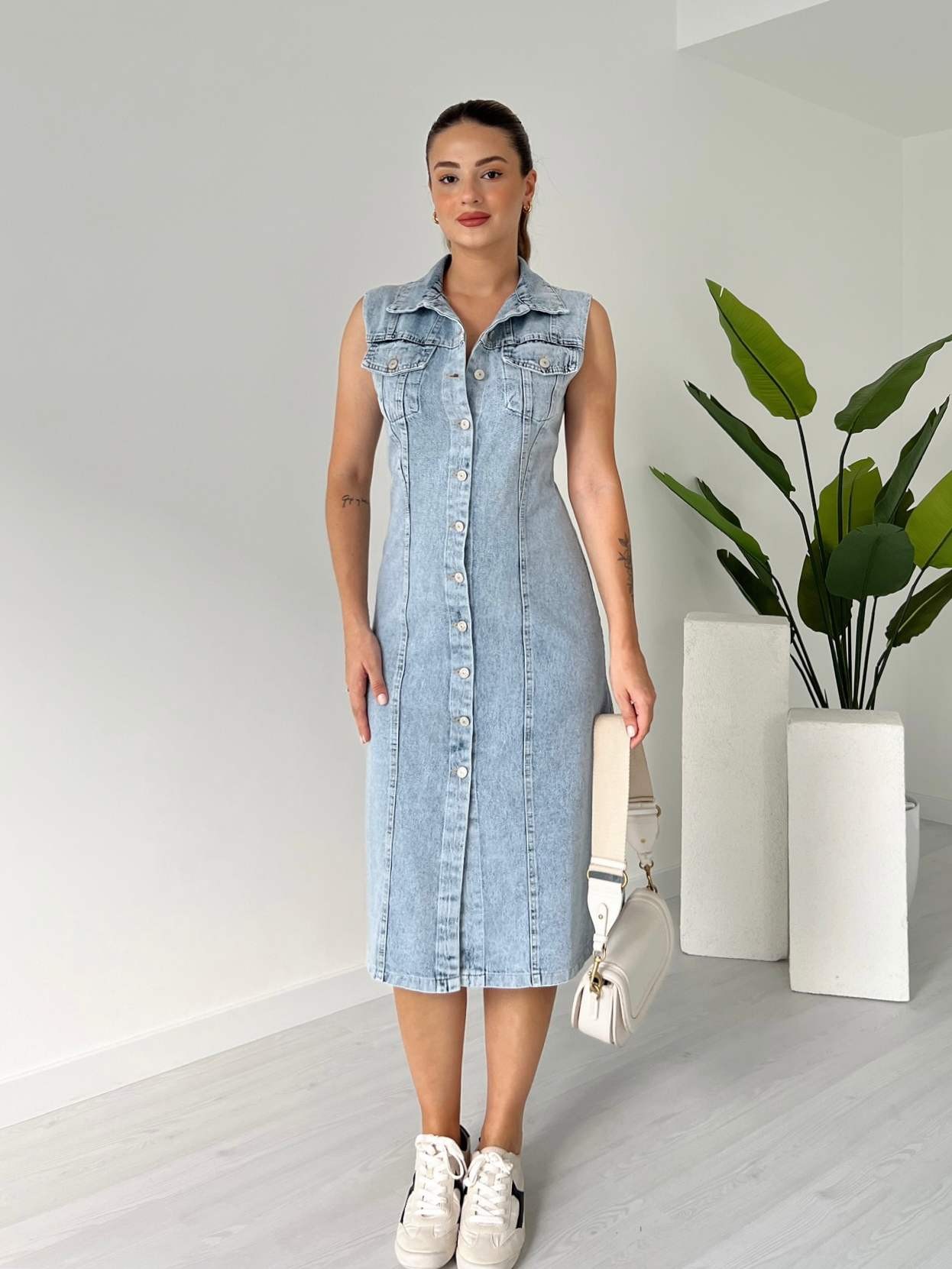 Sıfır Kol Önü Düğmeli Denim Elbise - Kar Yıkama