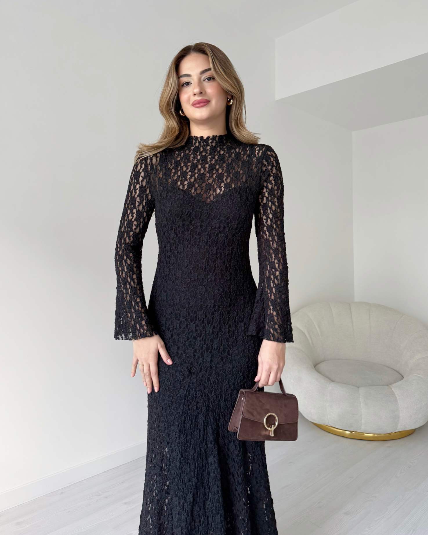 Eteği Volanlı MAURO Dantel Elbise