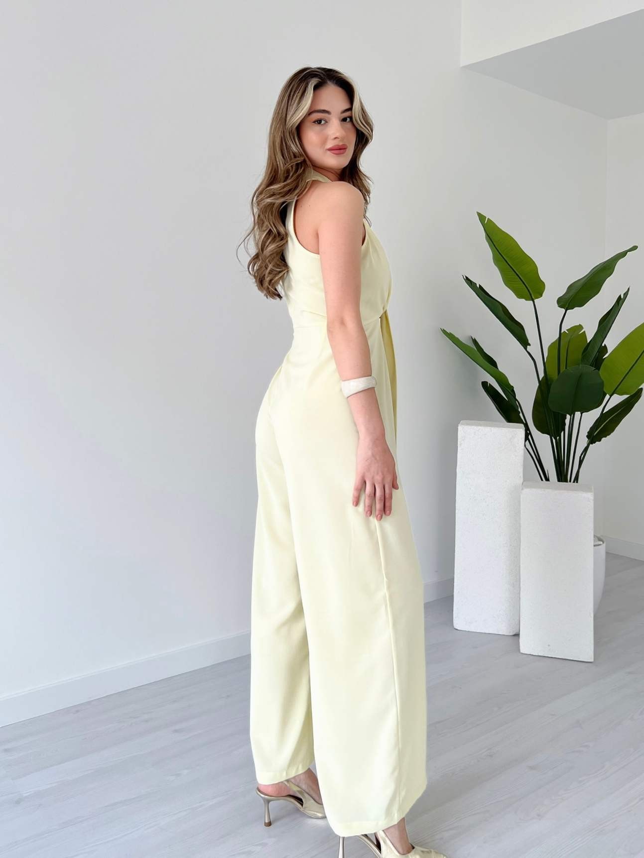Önden Bağlamalı Bol Paça Tulum