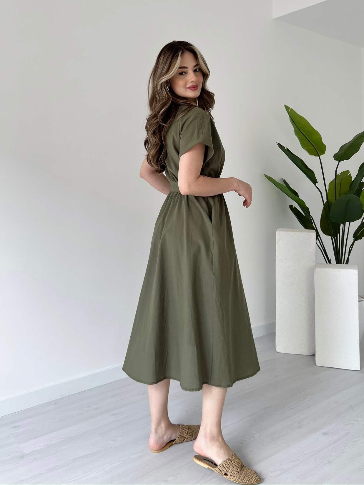 Önü Düğmeli Kuşaklı Poplin Elbise - Haki