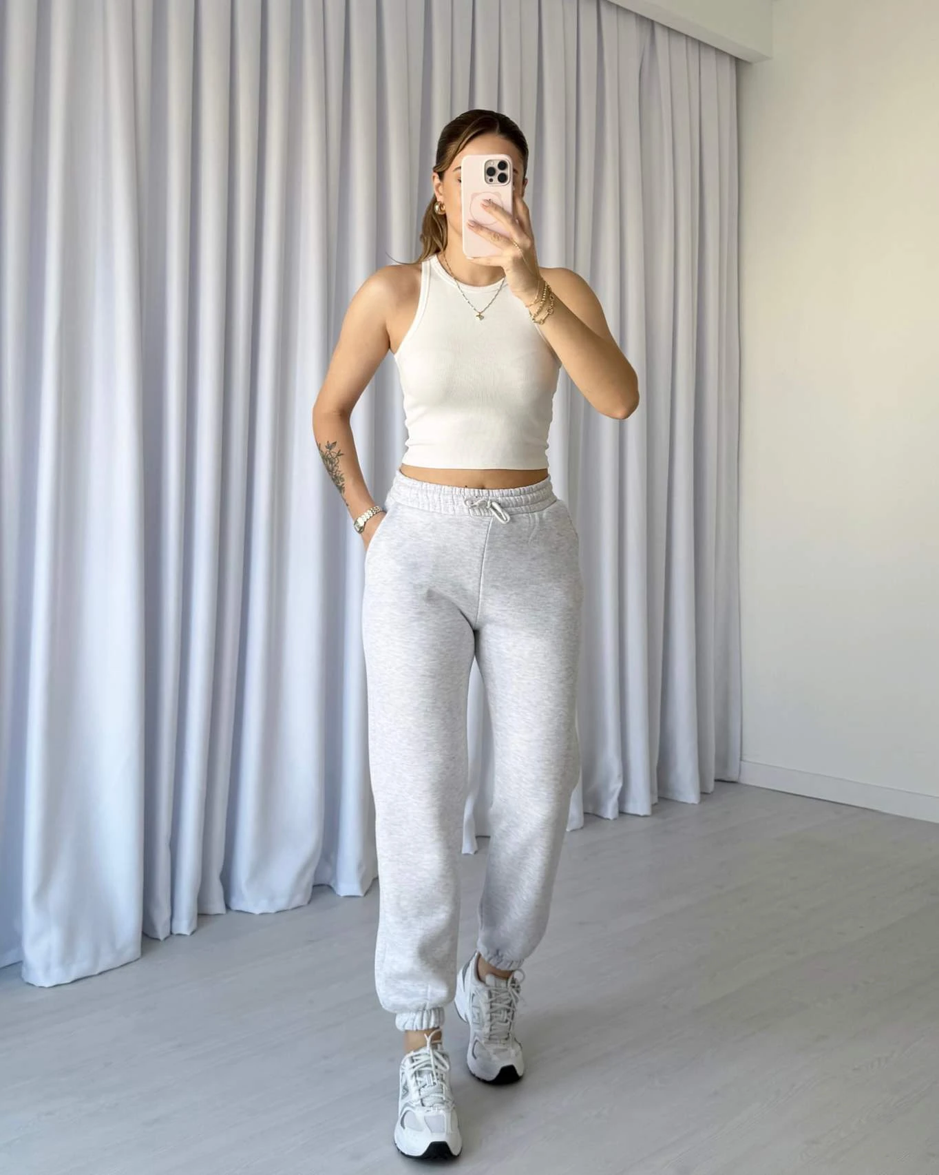 Paça Lastikli İçi Polar Jogger