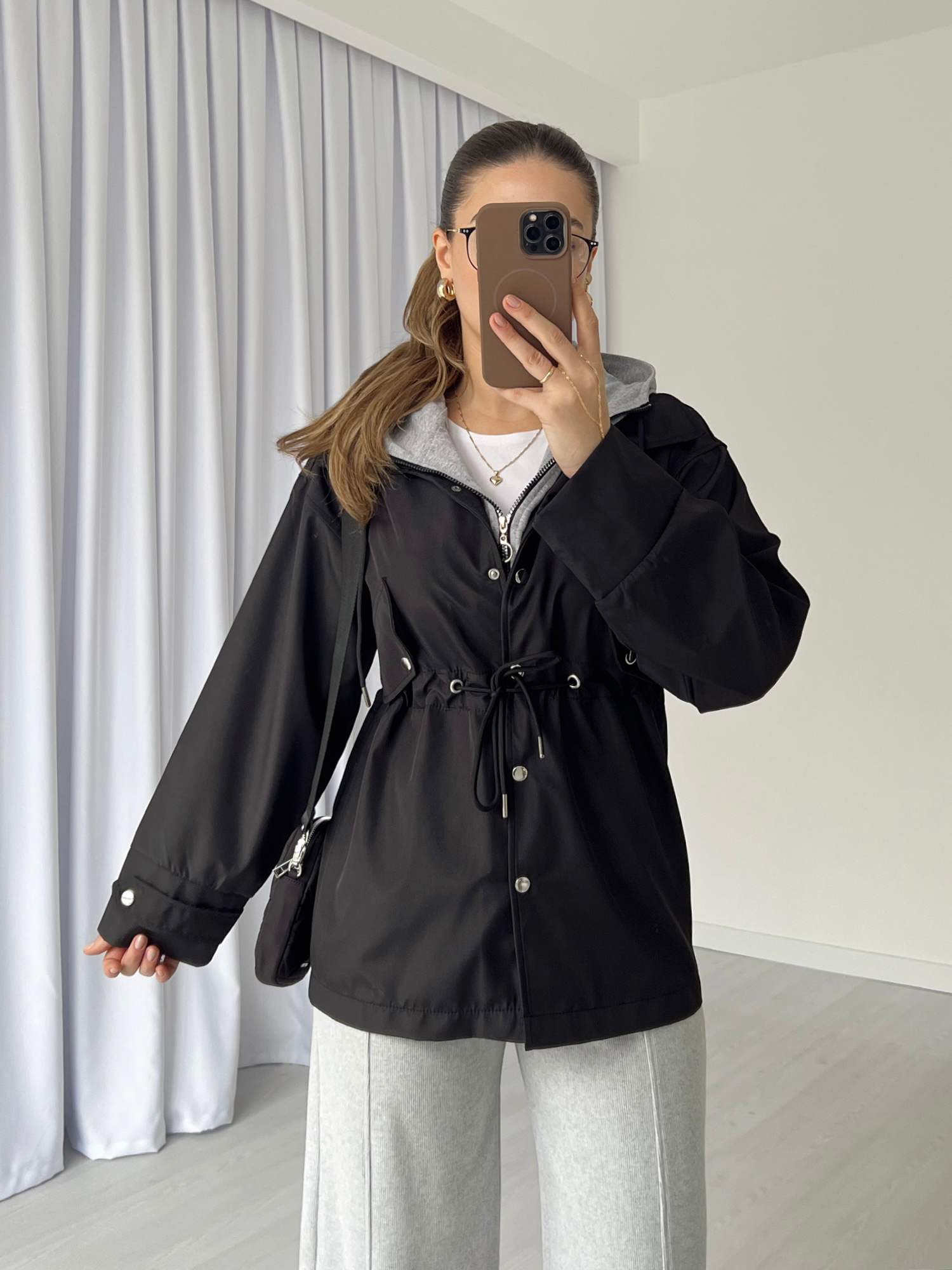 Kapüşon Detaylı Yağmurluk
