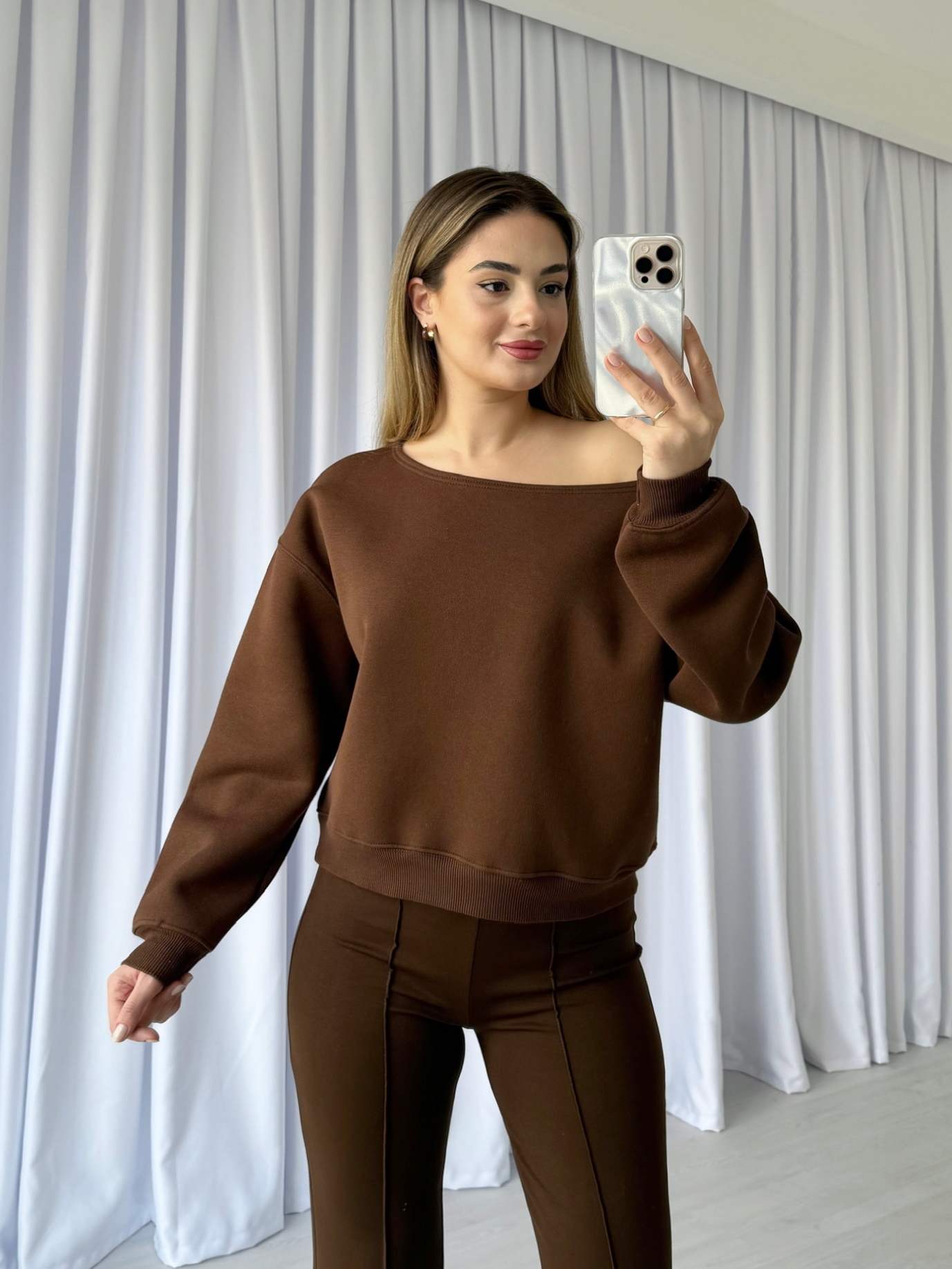 Kayık Yaka Sweatshirt - Kahve
