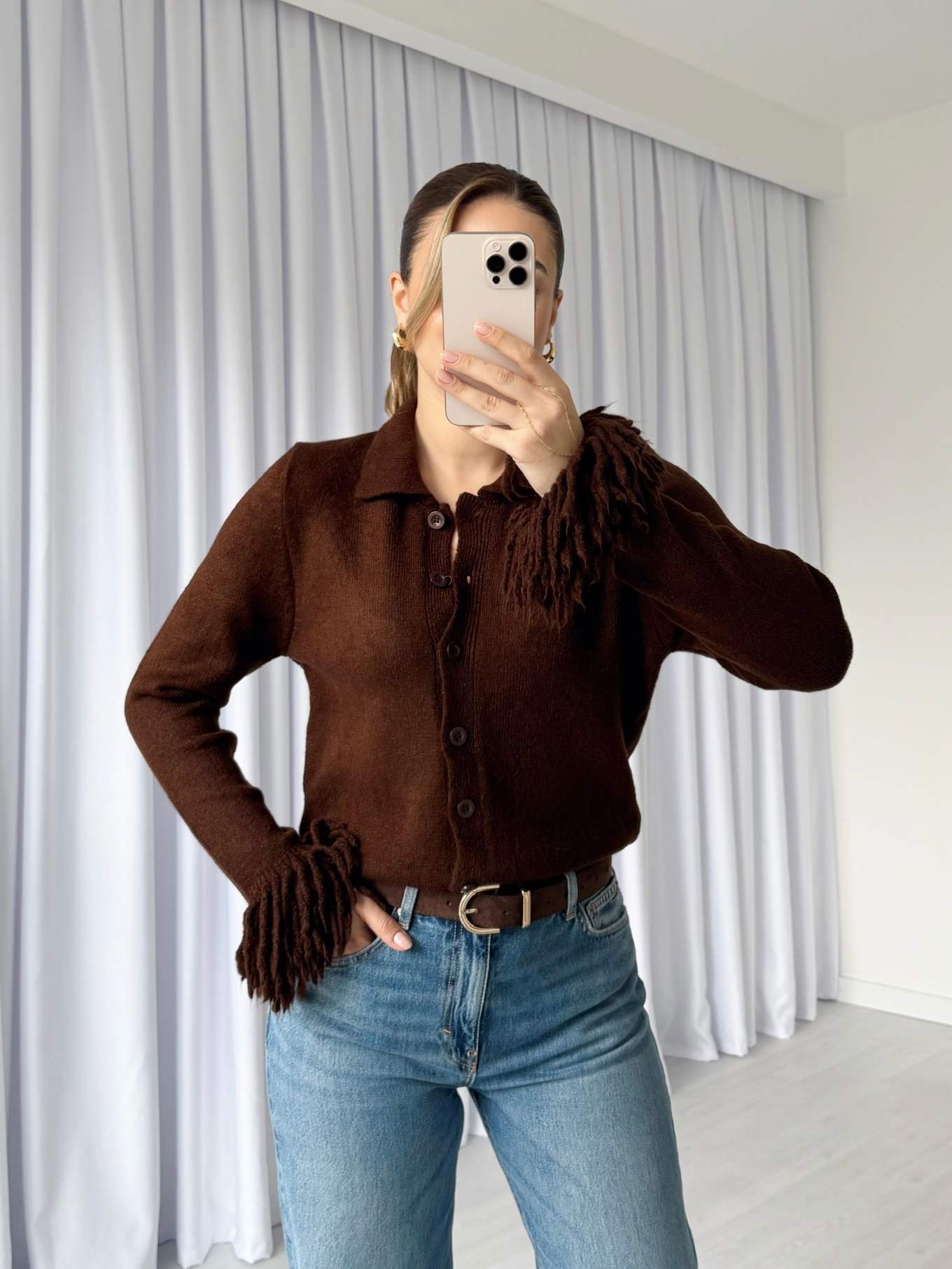 Kolu Püsküllü Düğmeli Kazak - Kahve