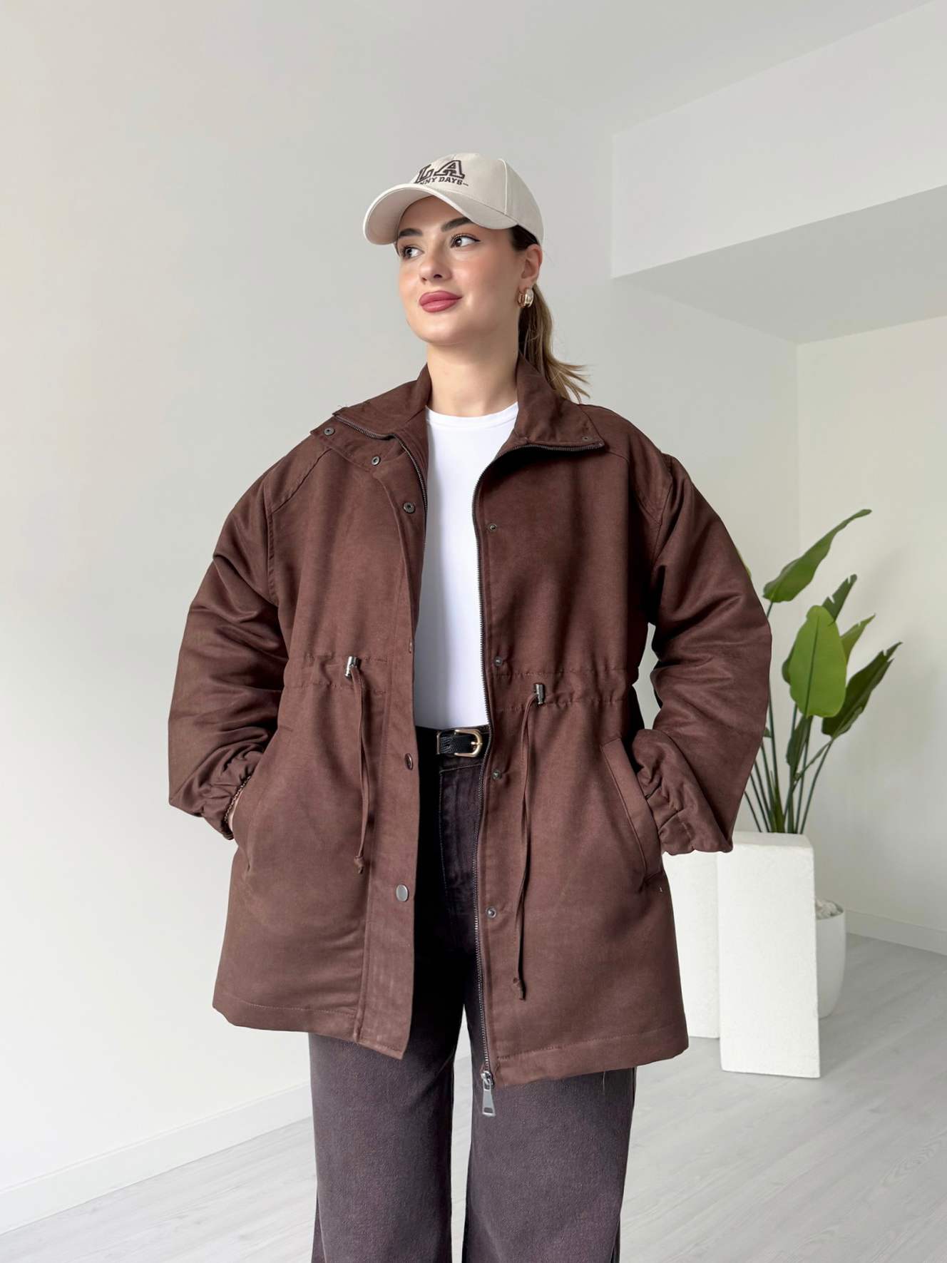 Acı Kahve Beli Büzgülü Süet Mont