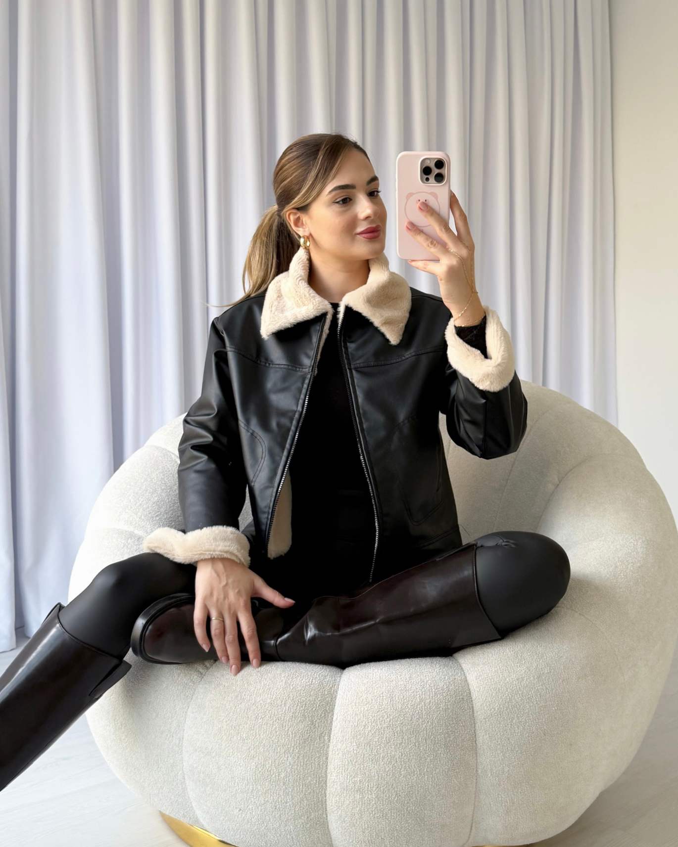 İçi Kürklü Deri Mont - Siyah