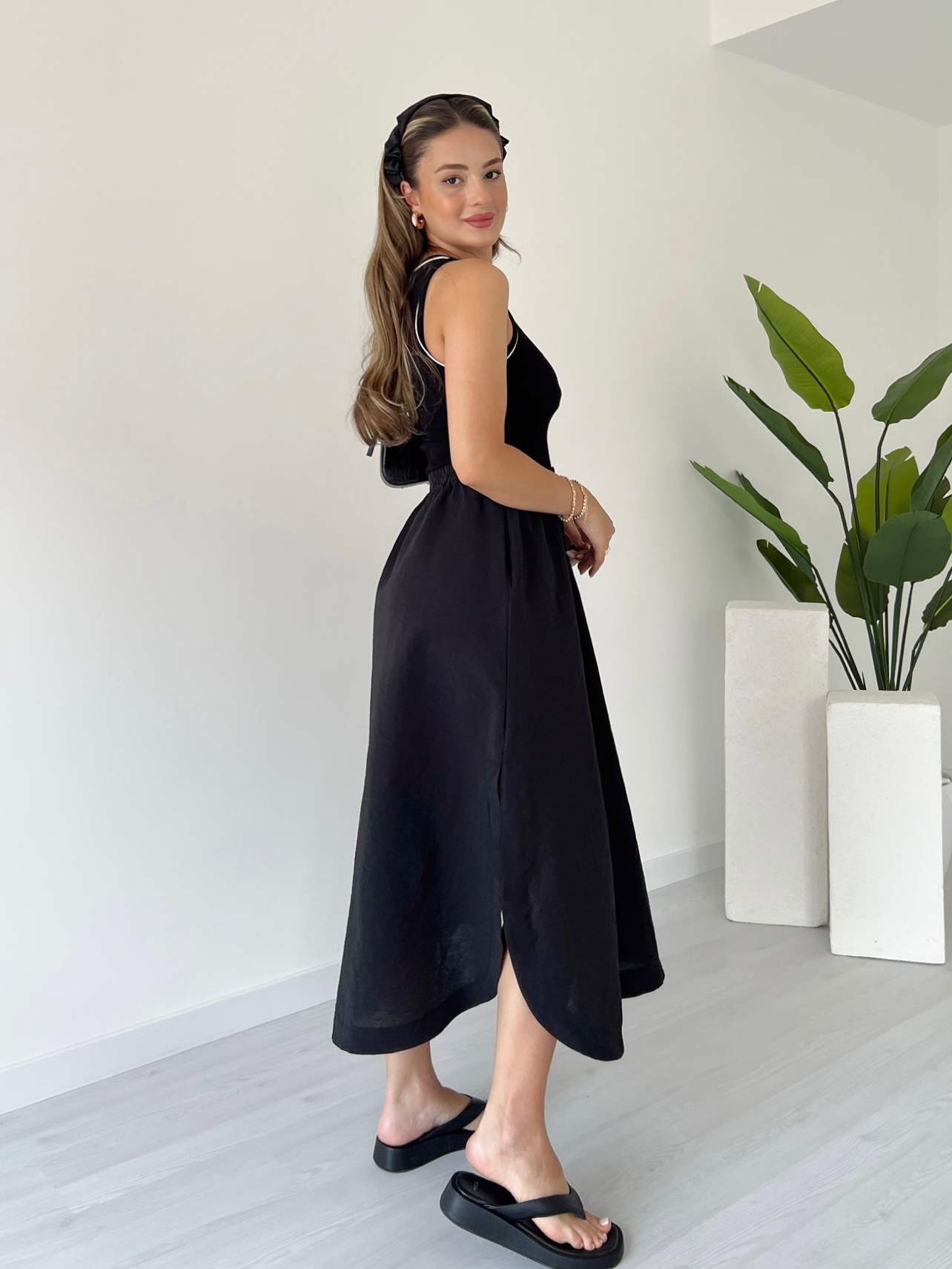 Halter Yaka Biyeli Eteği Poplin Elbise