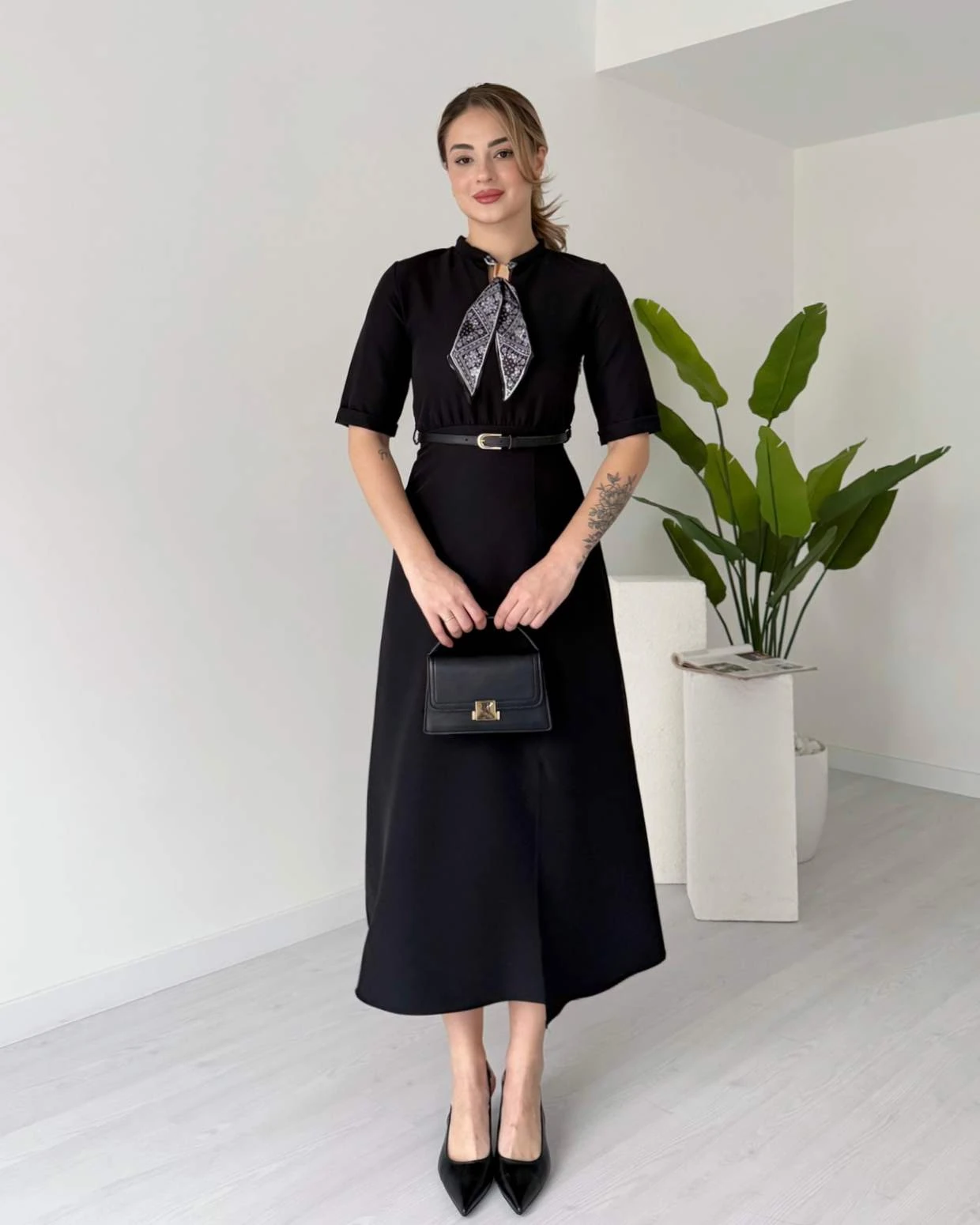 Fular Detaylı Midi Boy MAURO Elbise - Siyah