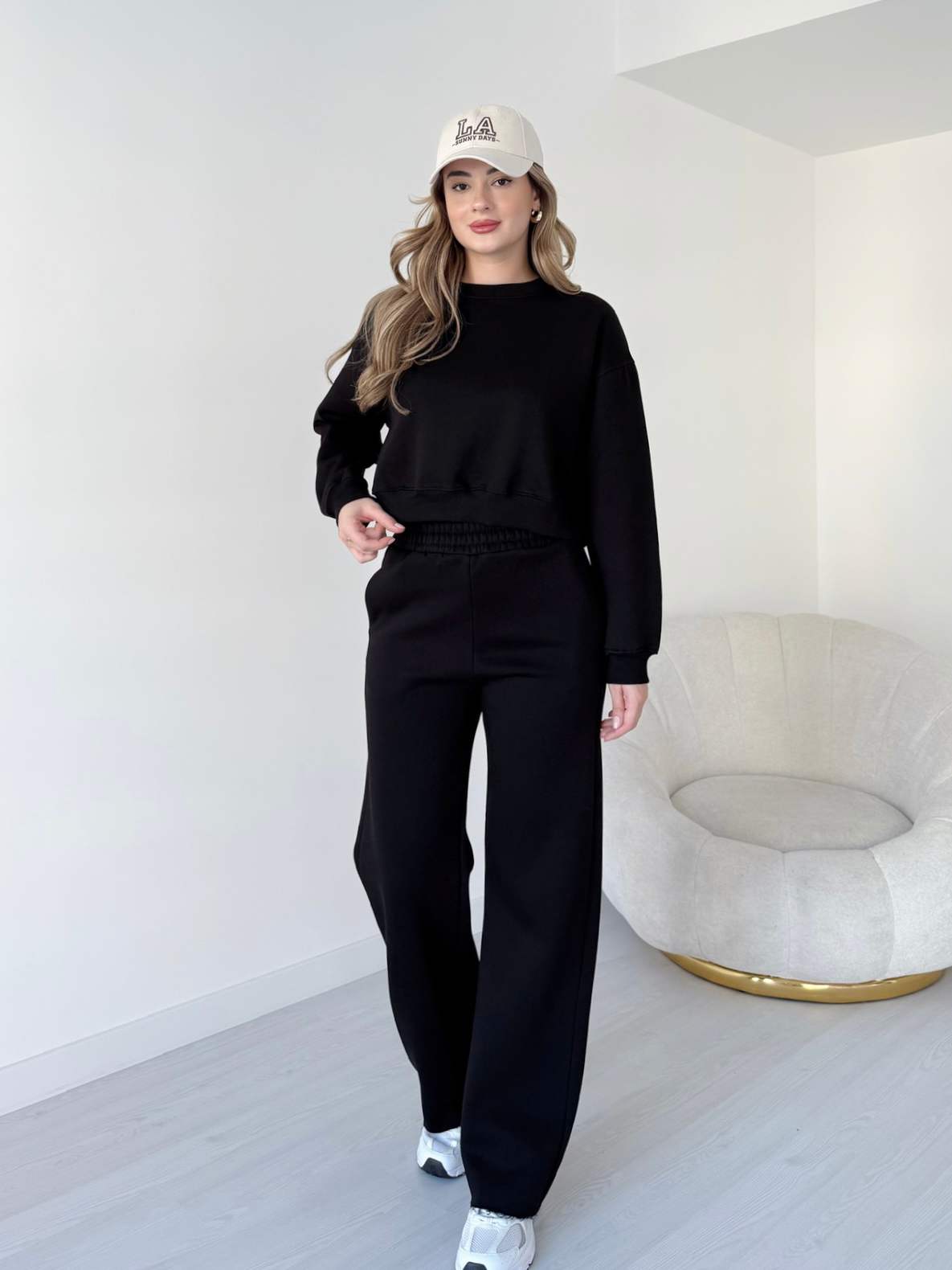 Kesik Paça Üç İplik Eşofman Takımı