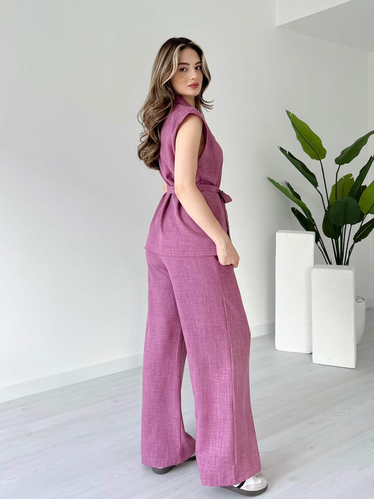Kuşaklı Yelek Pantolon Takım