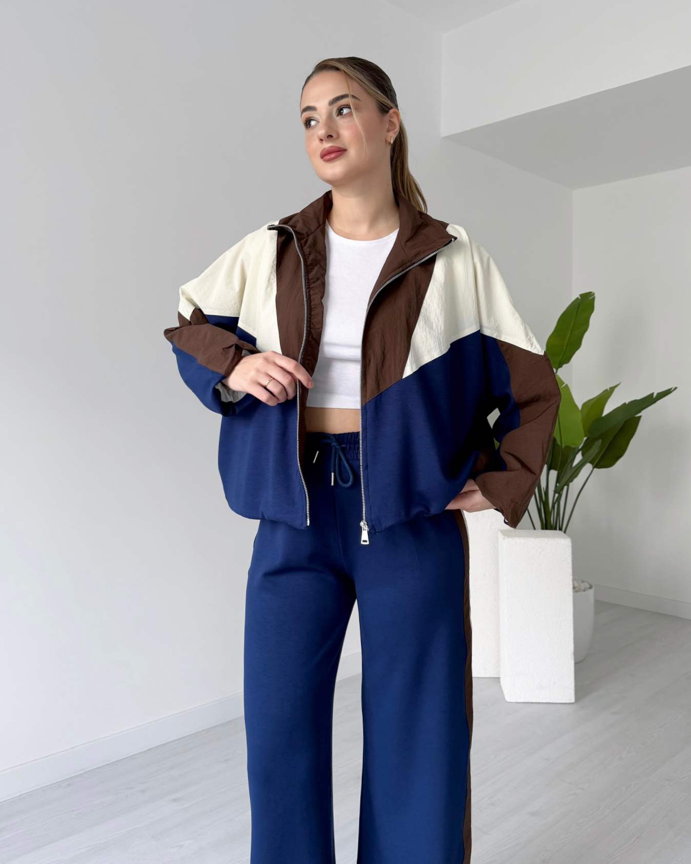 Paraşüt Garnili Eşofman Takımı