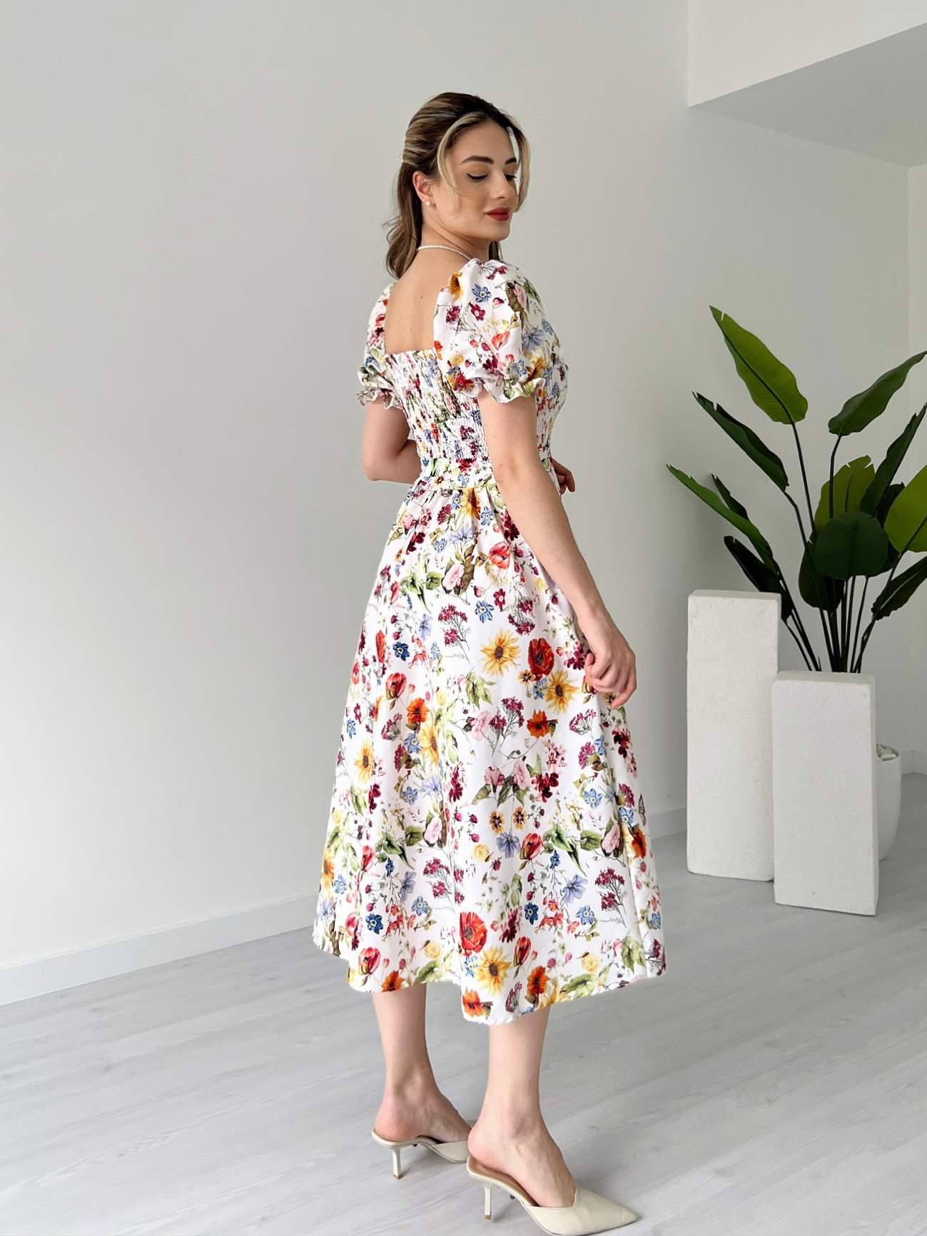 Göğüs Gipeli FLORAL Elbise