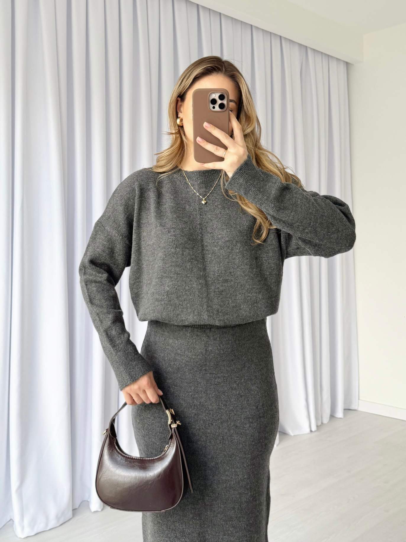 Antrasit Etekli Triko Takım