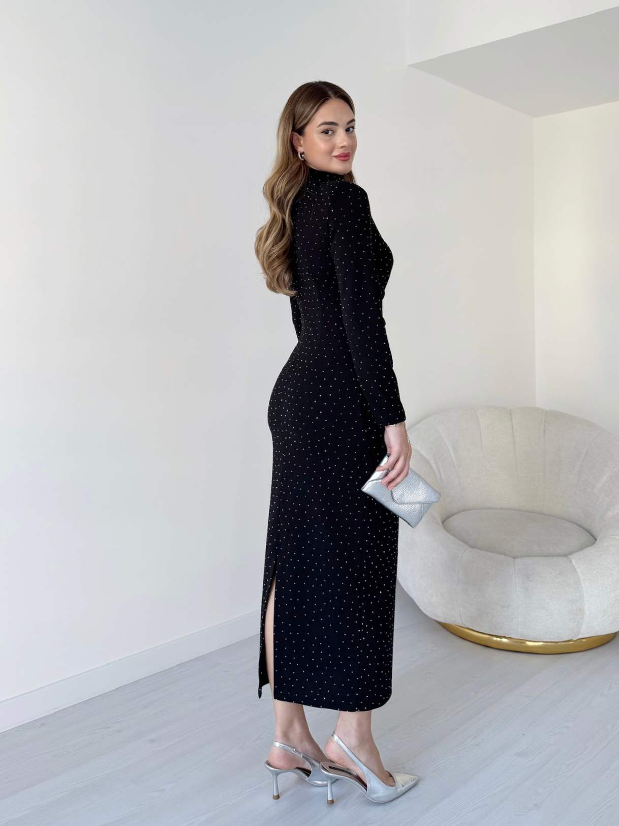 Düğme Detaylı Taş Süslemeli Elbise