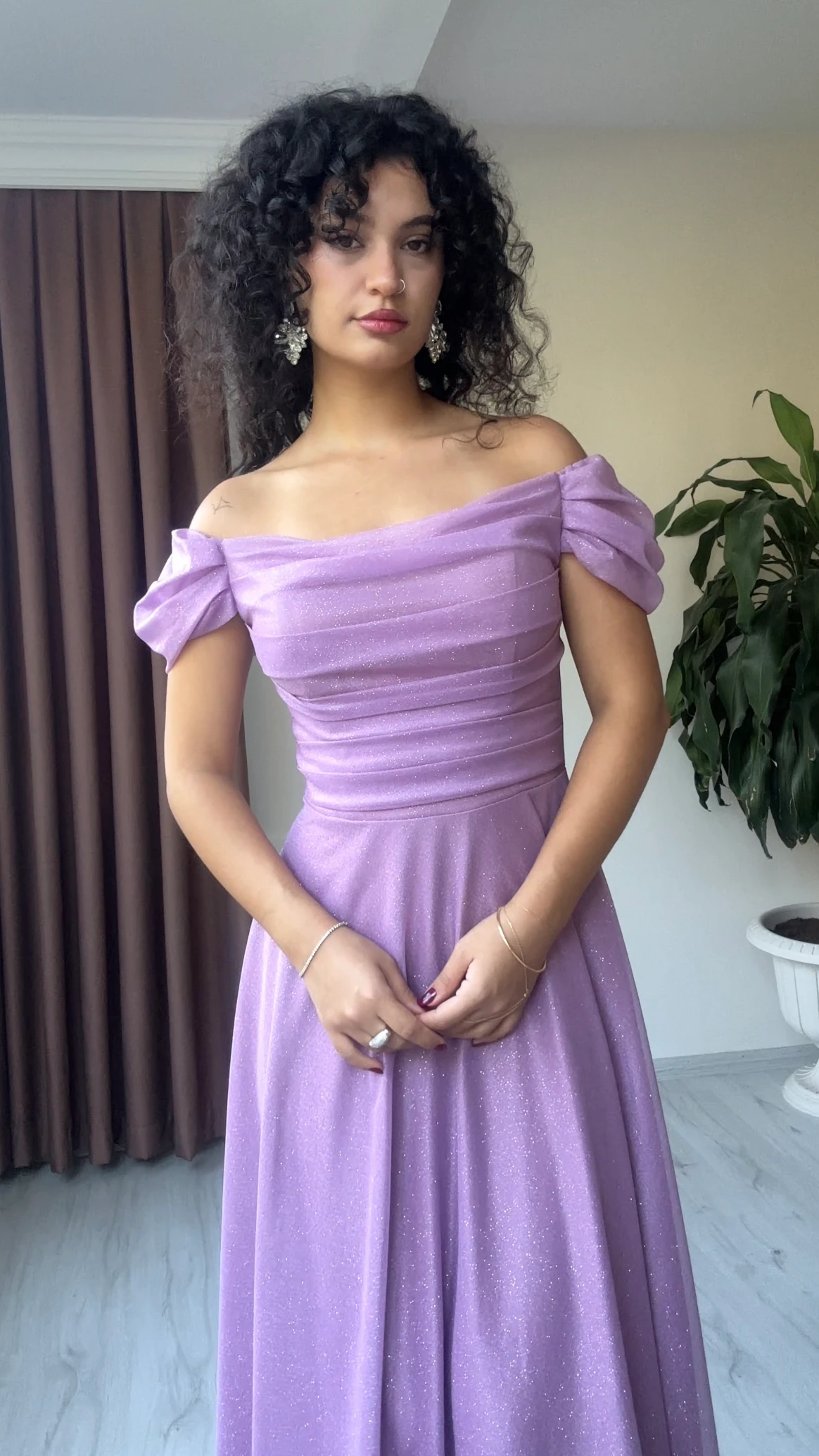 Velina Madonna Yaka Abiye - Lila