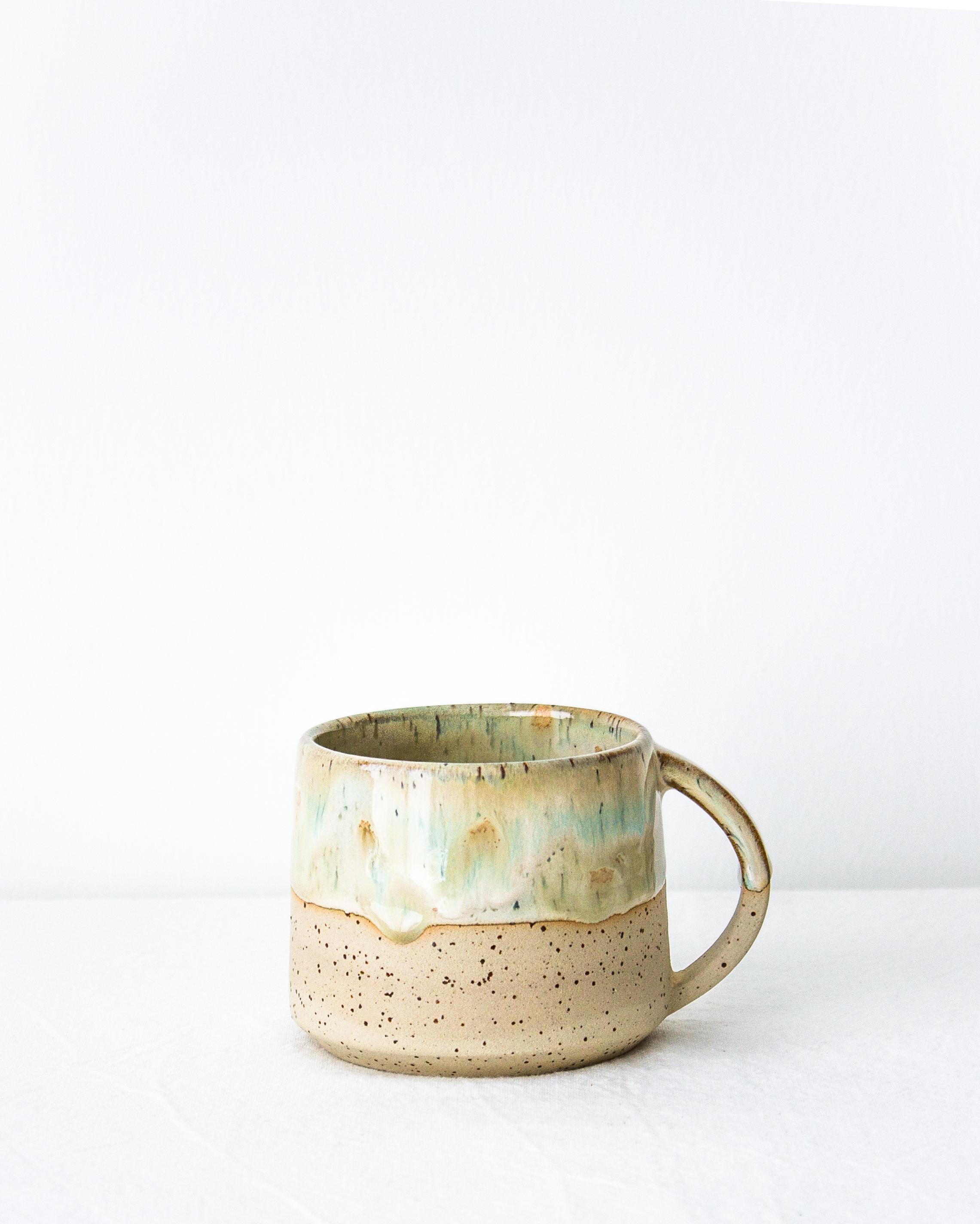 Iris Mug - Greeny