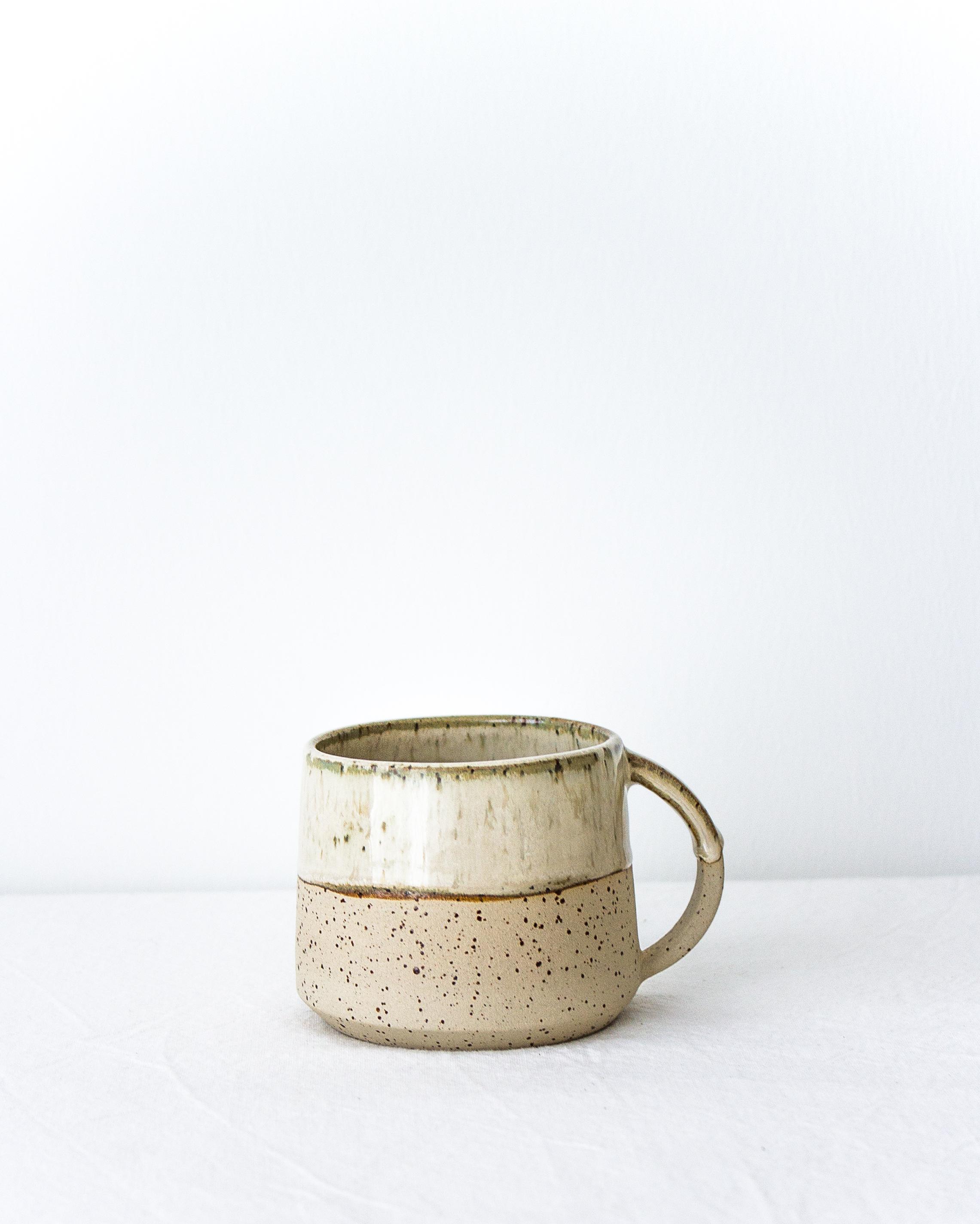 Iris Mug - Cream