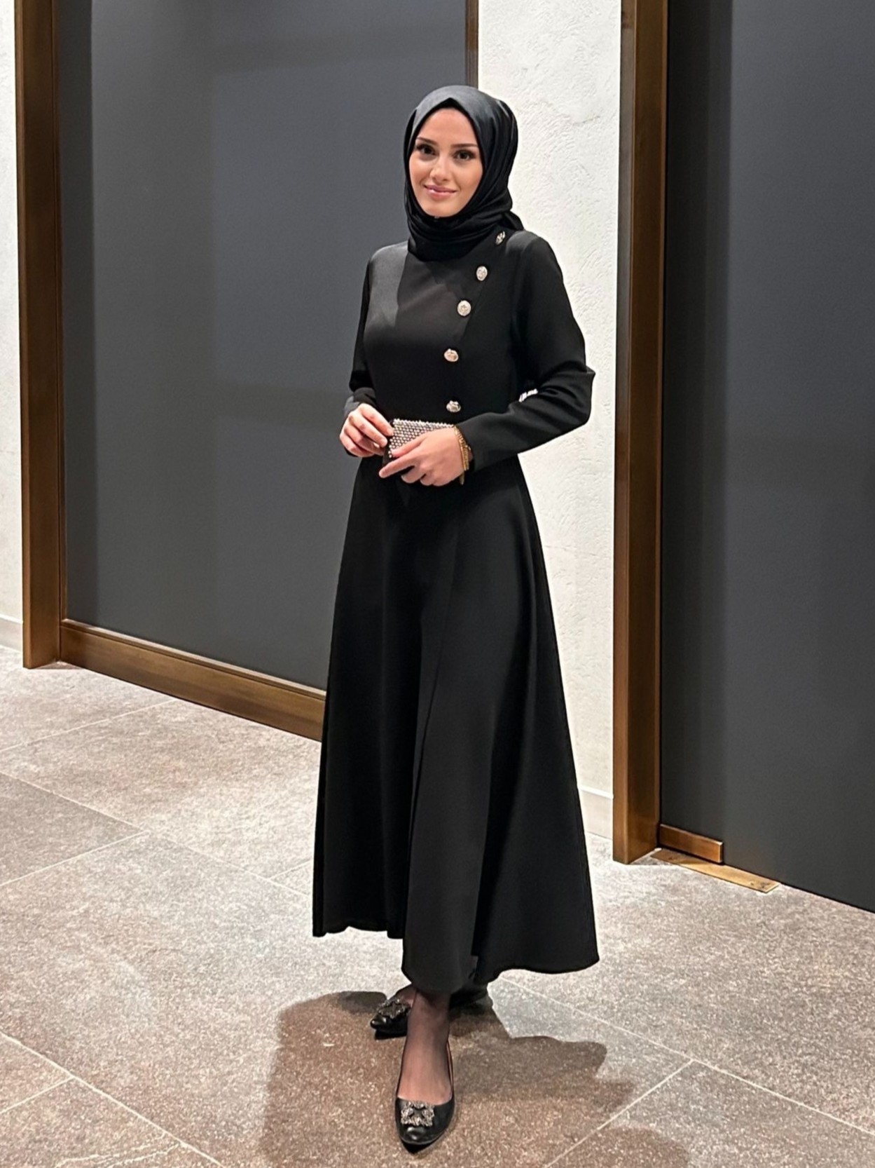 Asil Elbise - Siyah