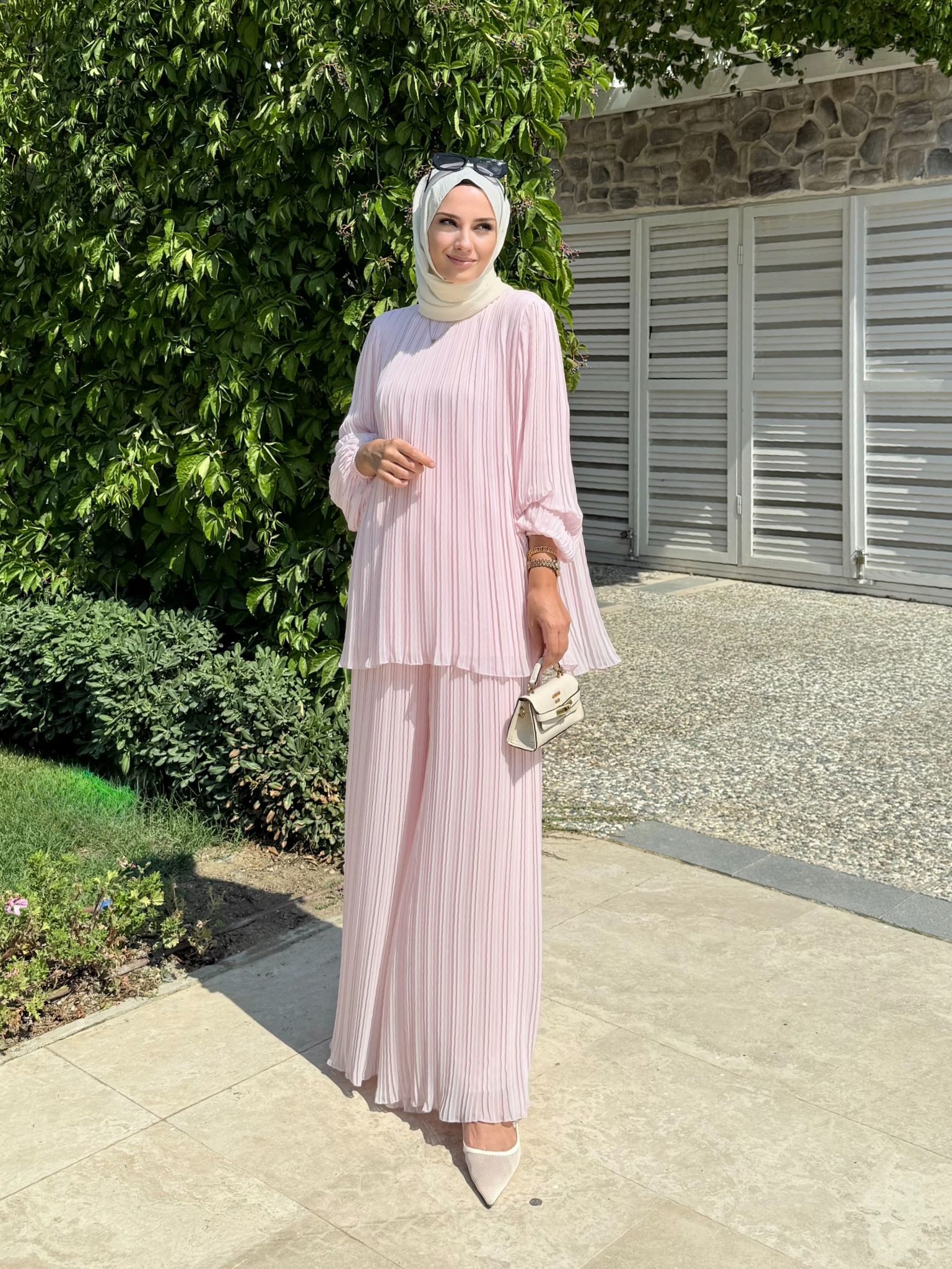 Claire Takım