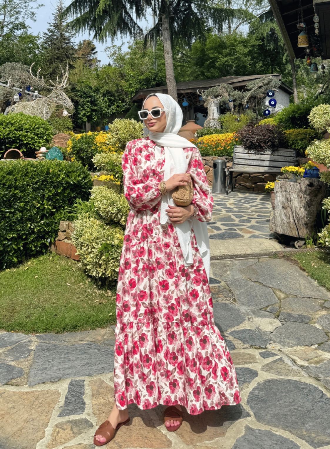 Mina Elbise