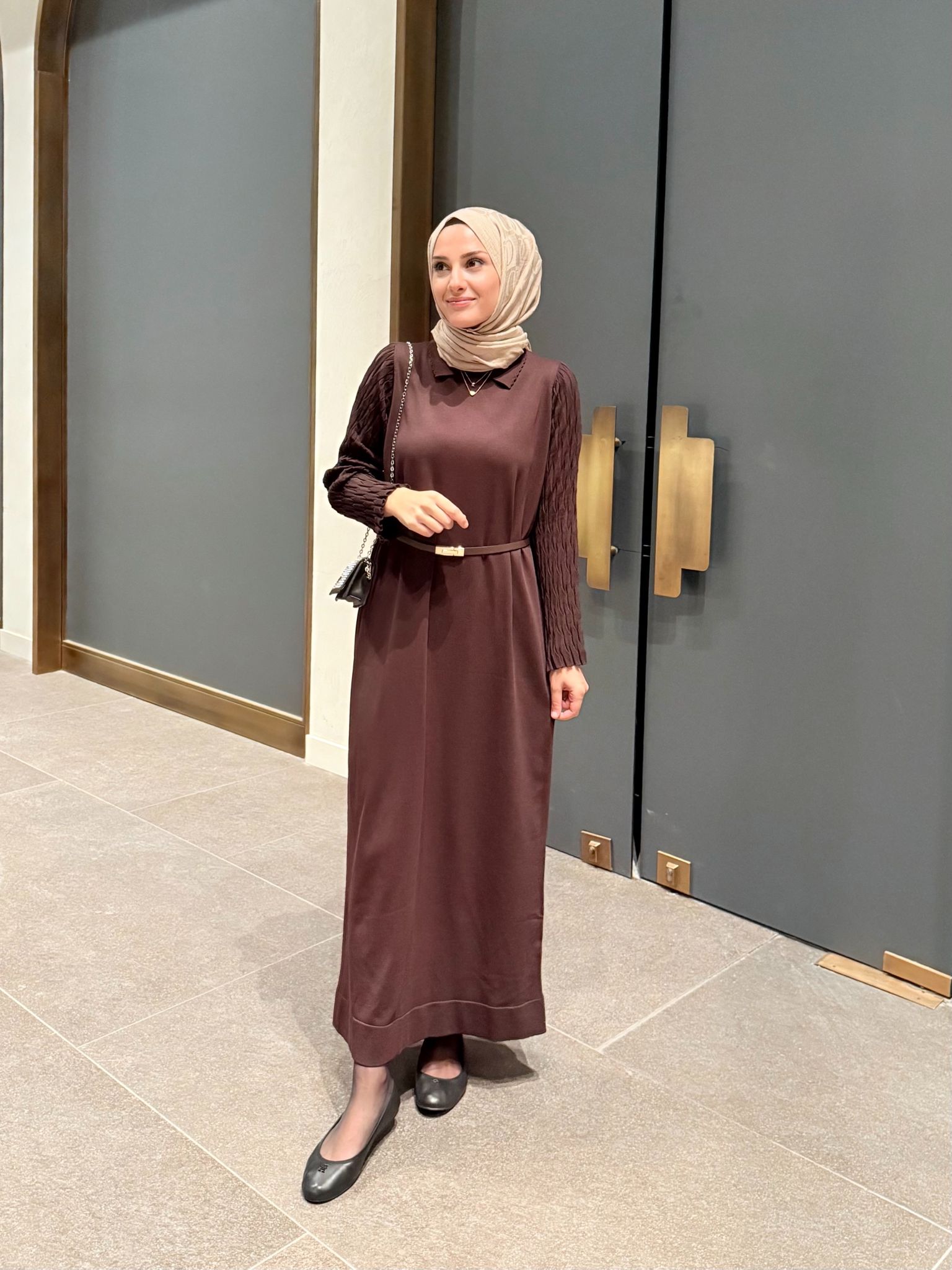Dora Elbise (Kemer Hediyeli) - Kahverengi