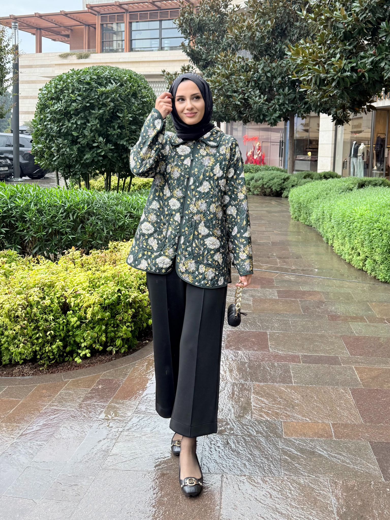 Begonia Kapitone Ceket