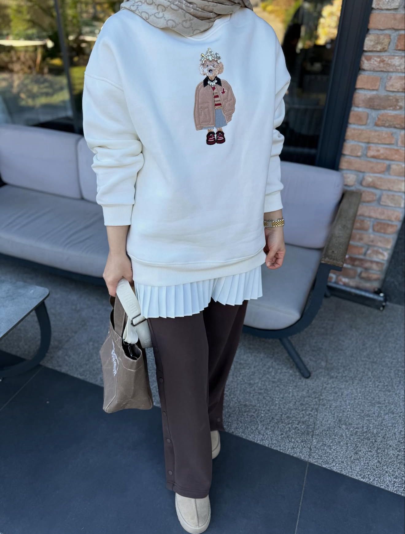 Şardonlu Louis Kazak - Ekru