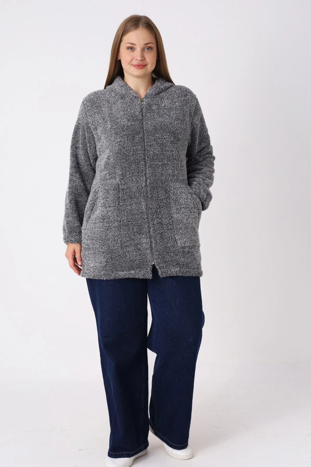 Kadın Büyük Beden Kapüşonlu Fermuarlı Cepli Soft Peluş Sweatshirt