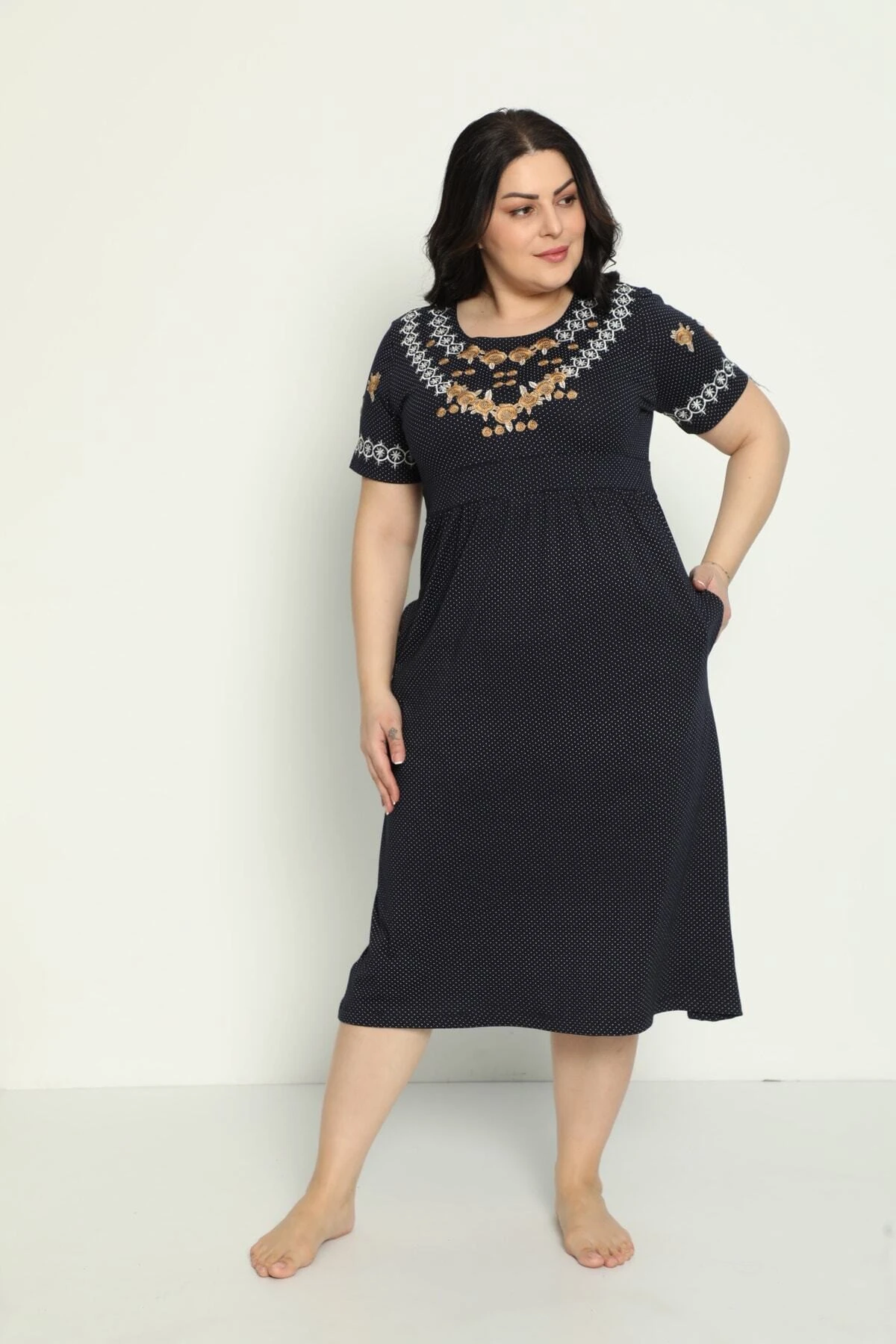 Kadın Cepli Nakış Detaylı Penye Modal Büyük Beden Elbise