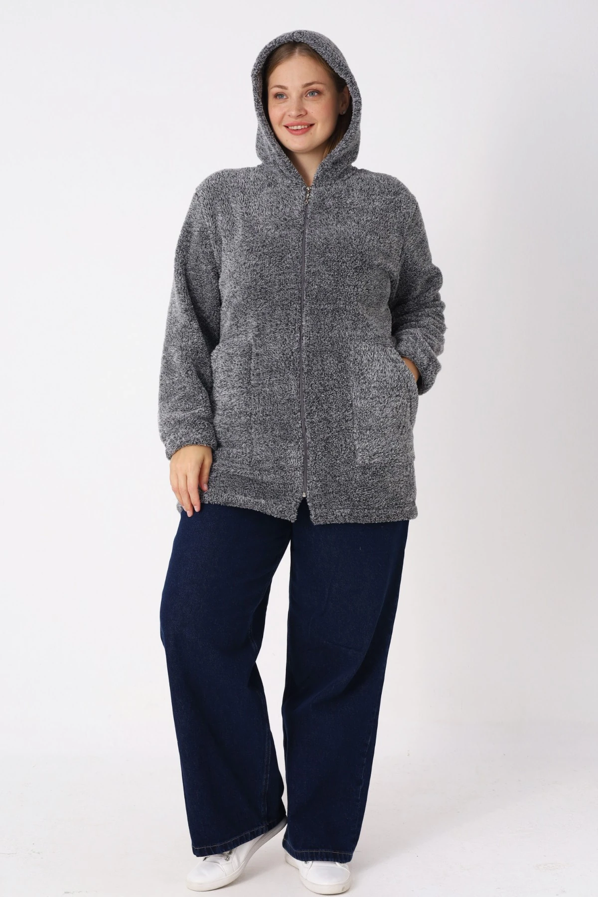 Kadın Büyük Beden Kapüşonlu Fermuarlı Cepli Soft Peluş Sweatshirt