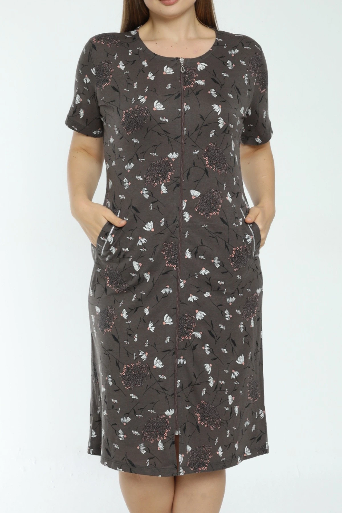 Kadın Çiçek Desenli Fermuarlı Cepli Büyük Beden Pamuklu Kısa Kollu Elbise