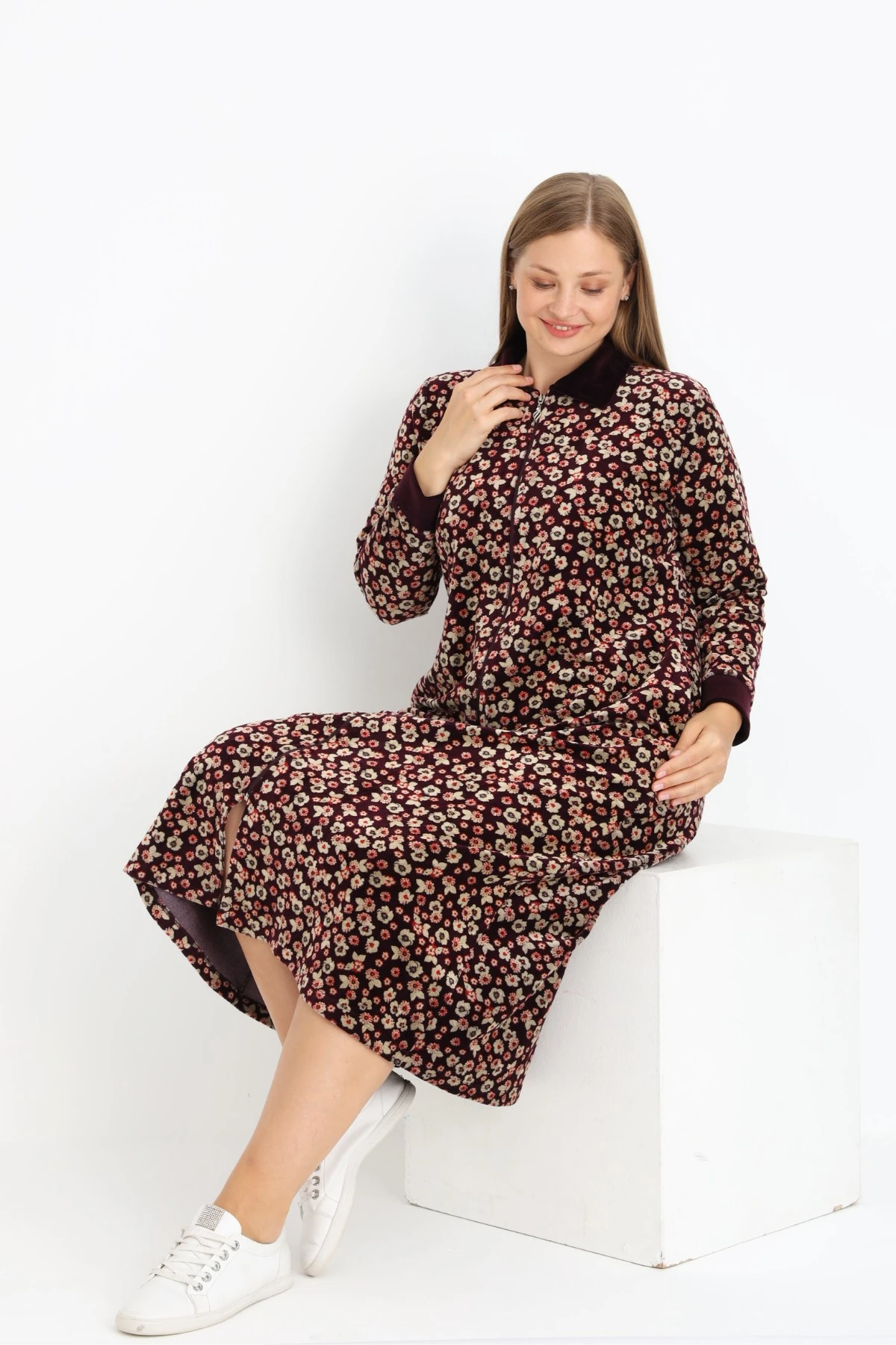 Kadın Büyük Beden Çiçek Desenli Pamuklu Kadife Fermuarlı Cepli Elbise