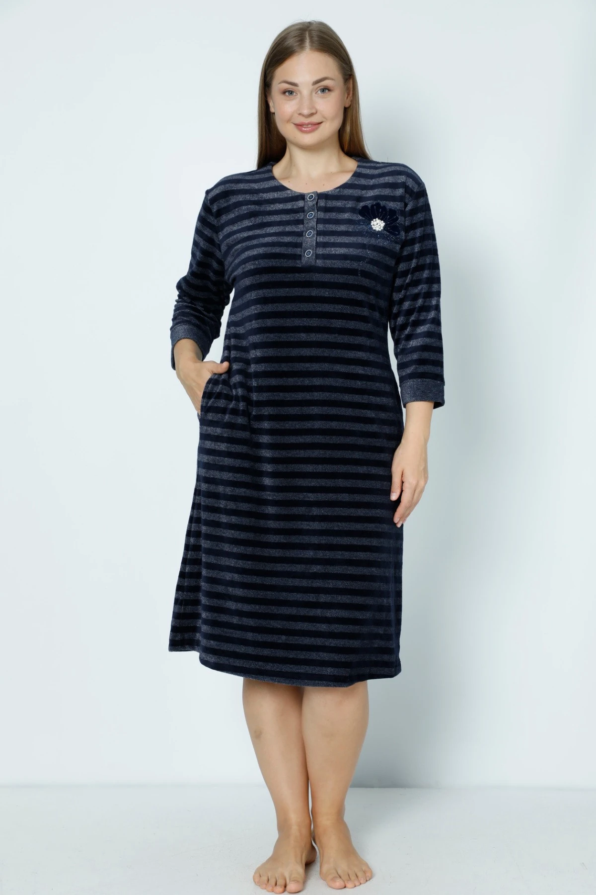 Lacivert Cepli Düğmeli Taş Detaylı Büyük Beden Pamuklu Kadife Elbise