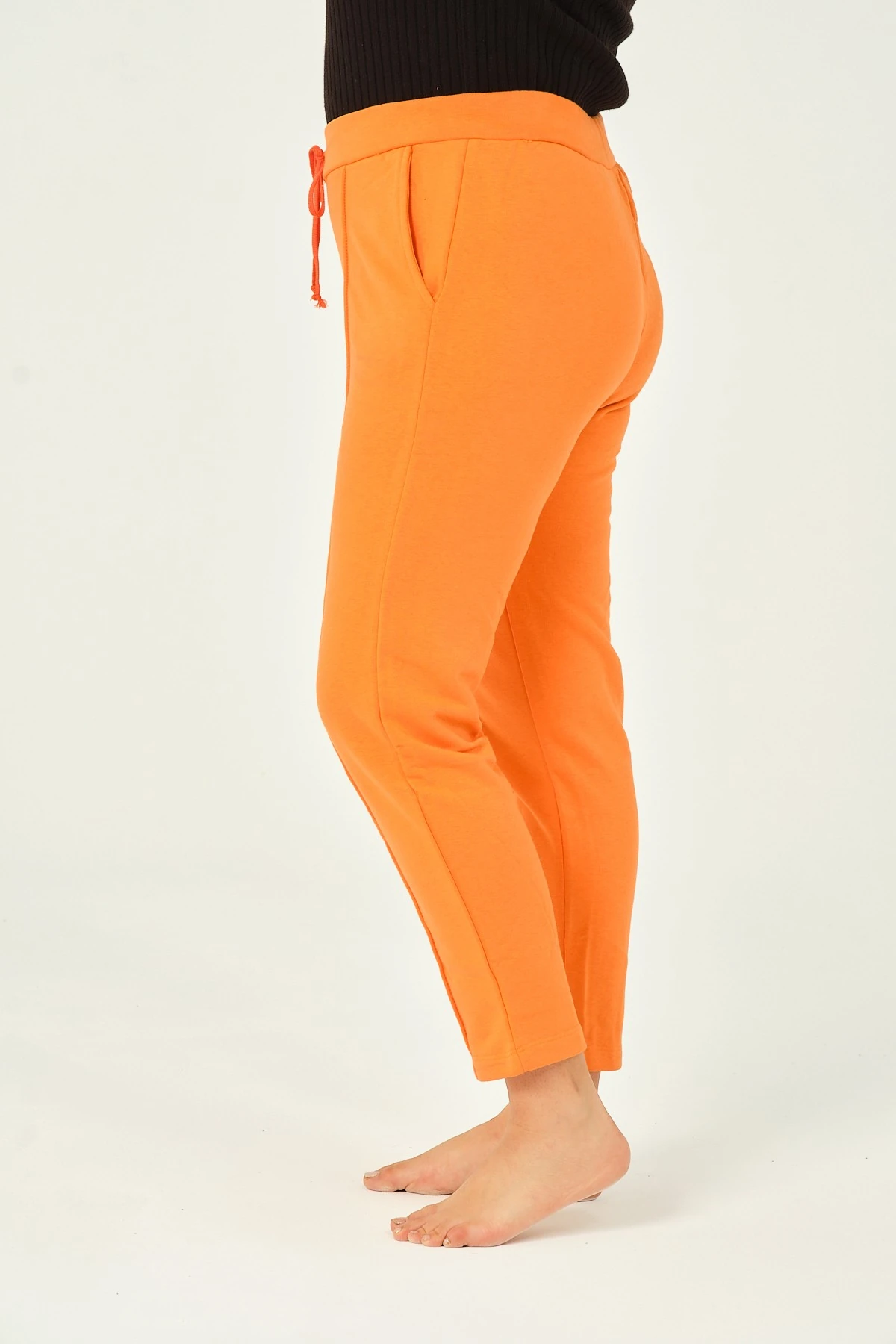 Kadın Beyaz %100 Pamuk Üç Iplik Pileli Büyük Beden Eşofman Altı