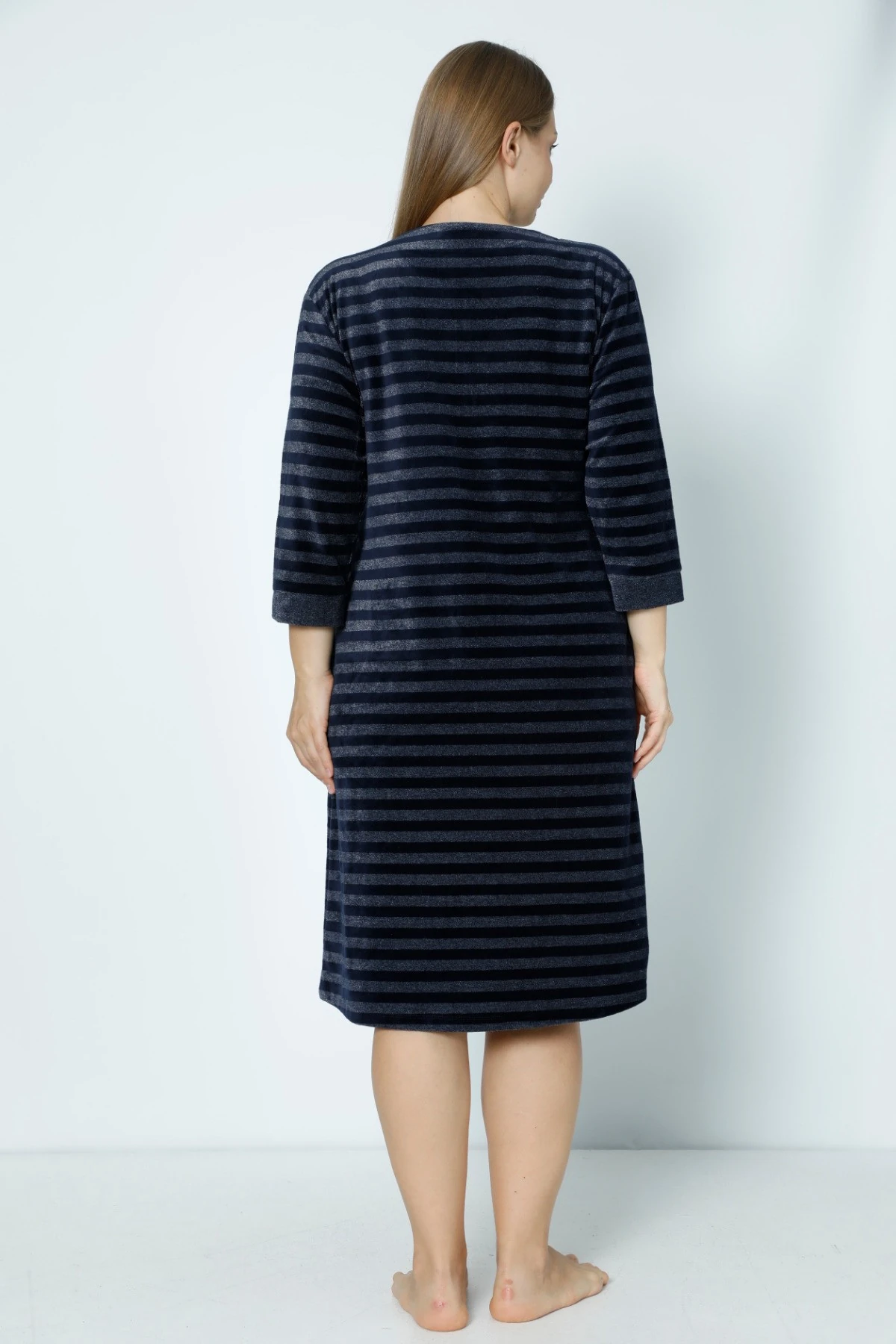 Lacivert Cepli Düğmeli Taş Detaylı Büyük Beden Pamuklu Kadife Elbise