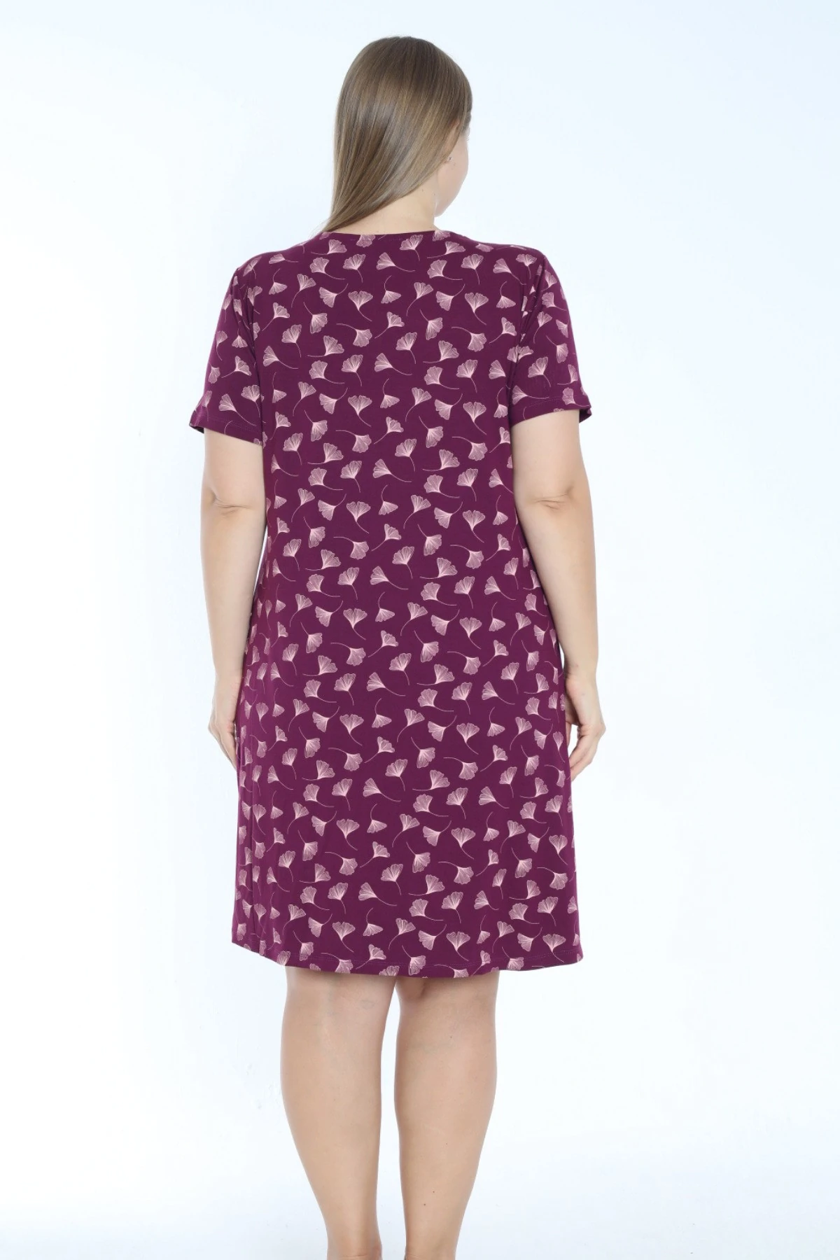 Büyük Beden Desenli Kısa Kollu Biyeli Esnek Viskon Gecelik