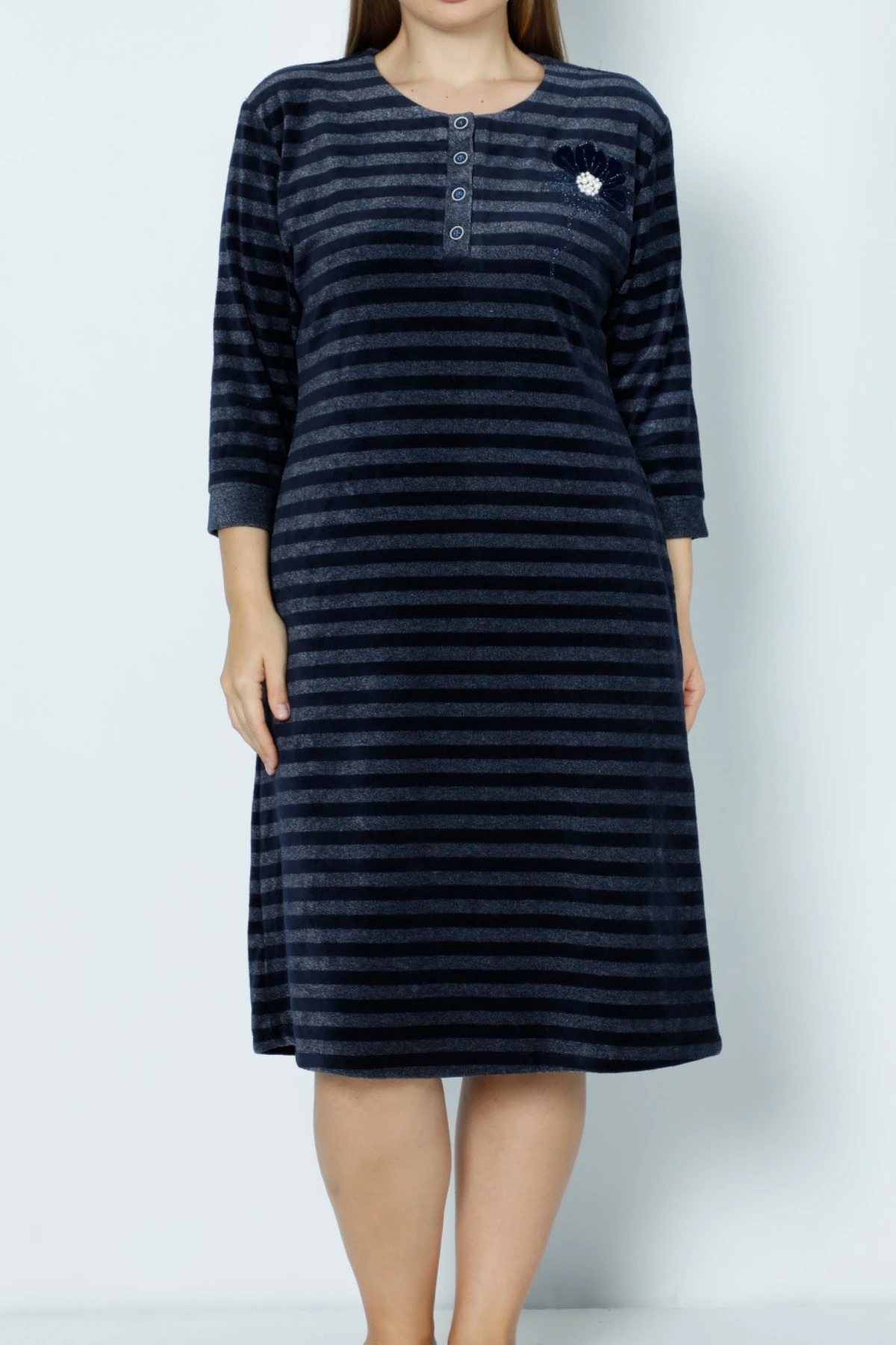 Lacivert Cepli Düğmeli Taş Detaylı Büyük Beden Pamuklu Kadife Elbise